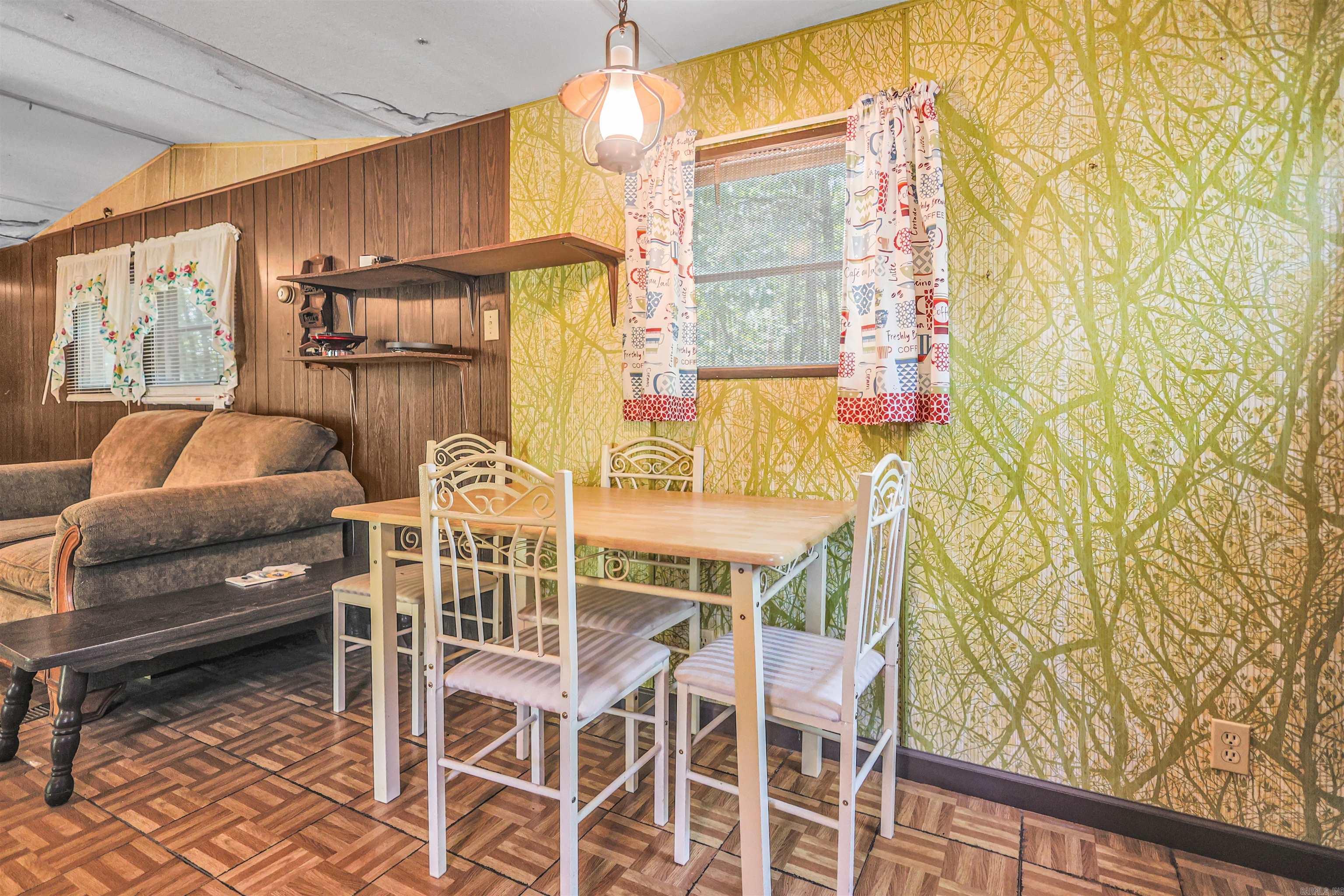 LITTLE FIR - Residential