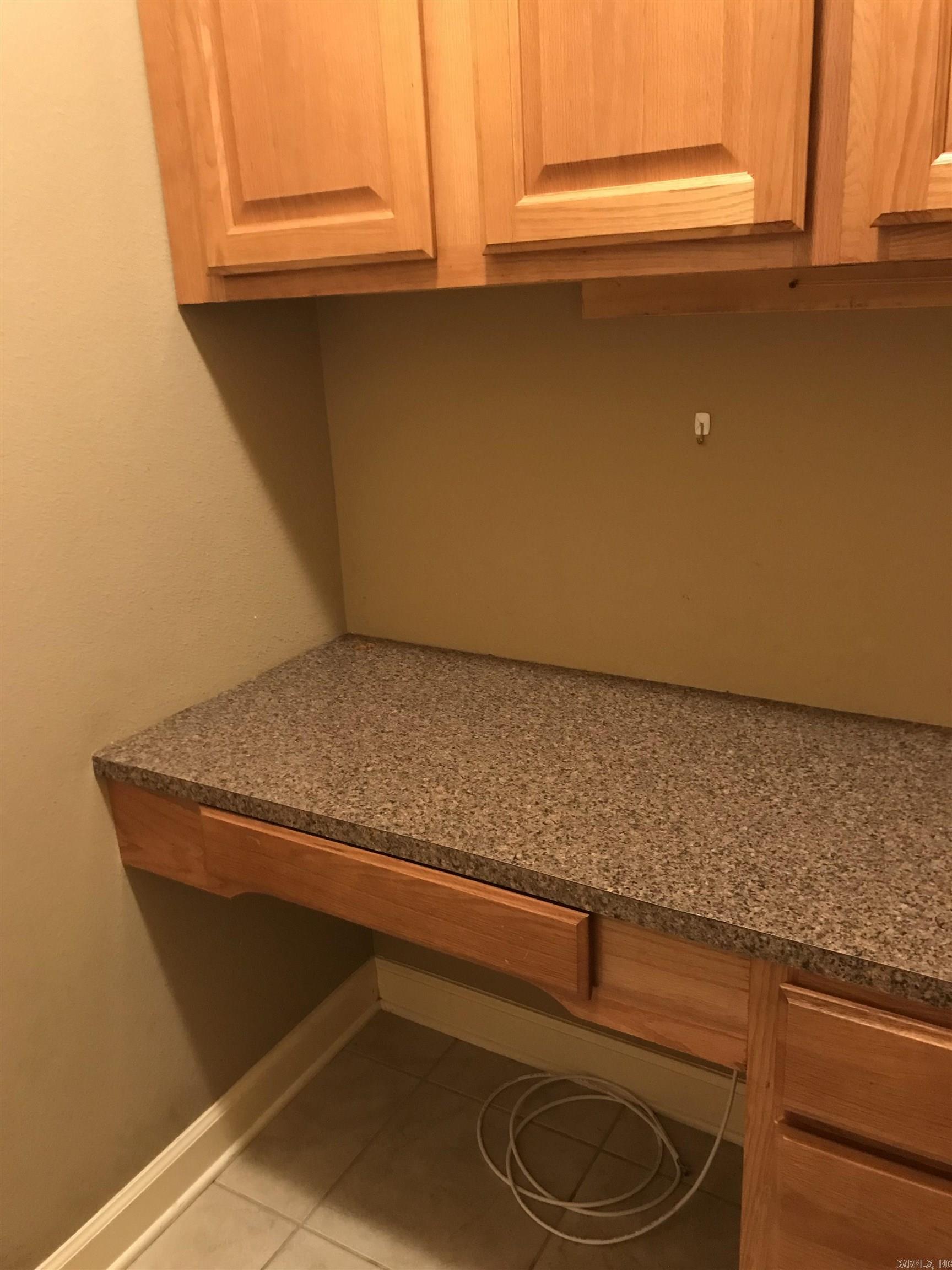 Emerald Mountain - Residential Lease