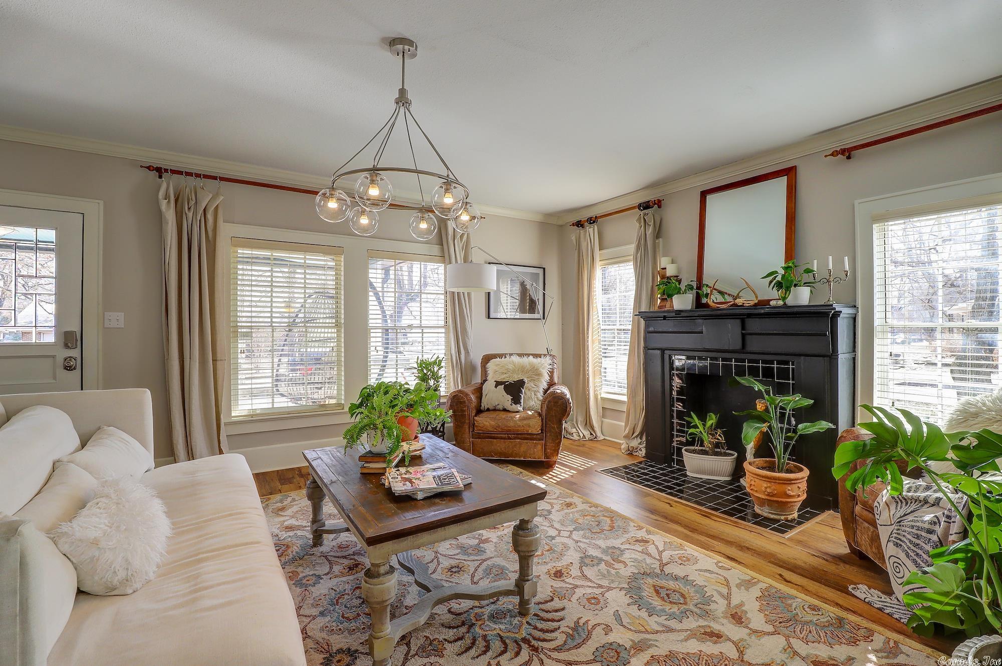 SCOTT & JONES - Residential