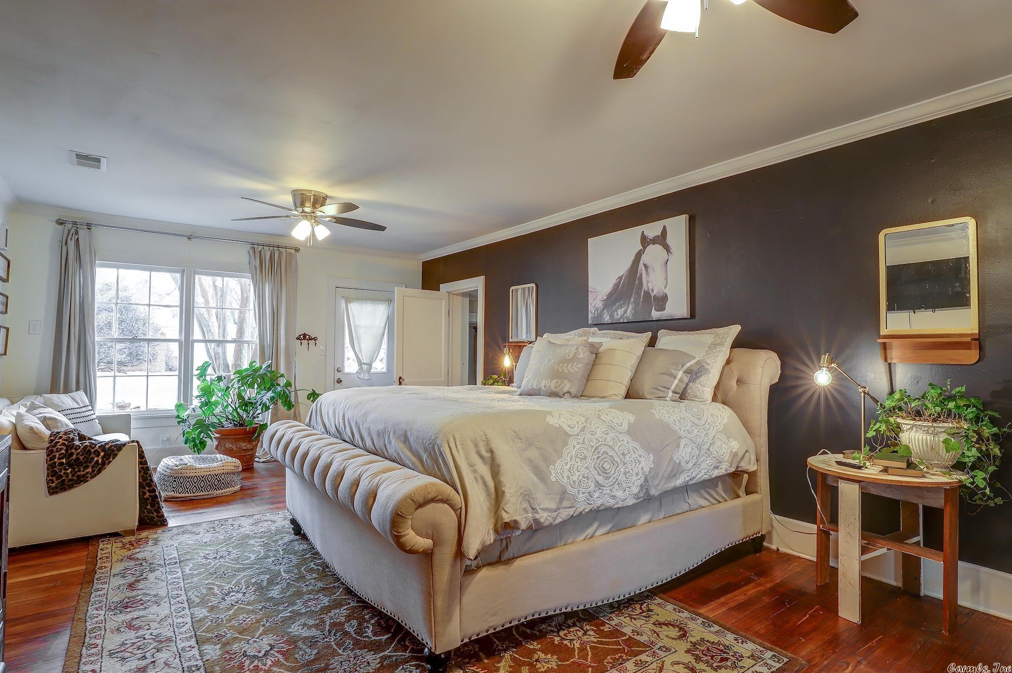 SCOTT & JONES - Residential