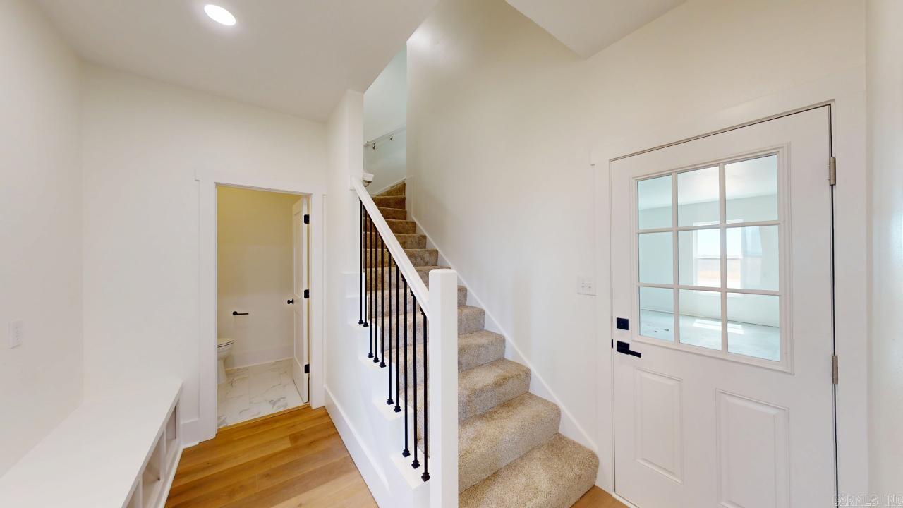 Seven Point Lake - Residential