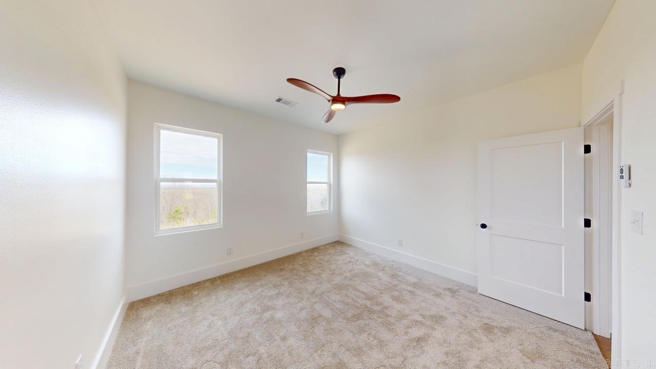Seven Point Lake - Residential