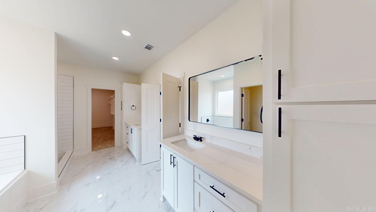 Seven Point Lake - Residential