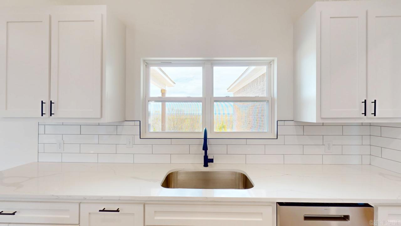 Seven Point Lake - Residential