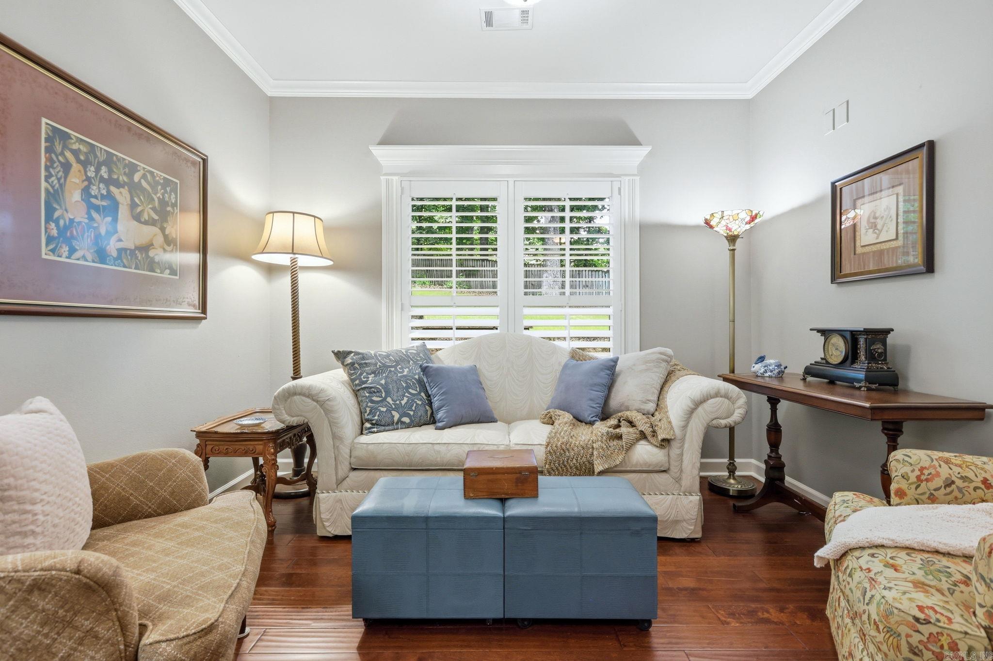 CARRIAGE CREEK - Residential