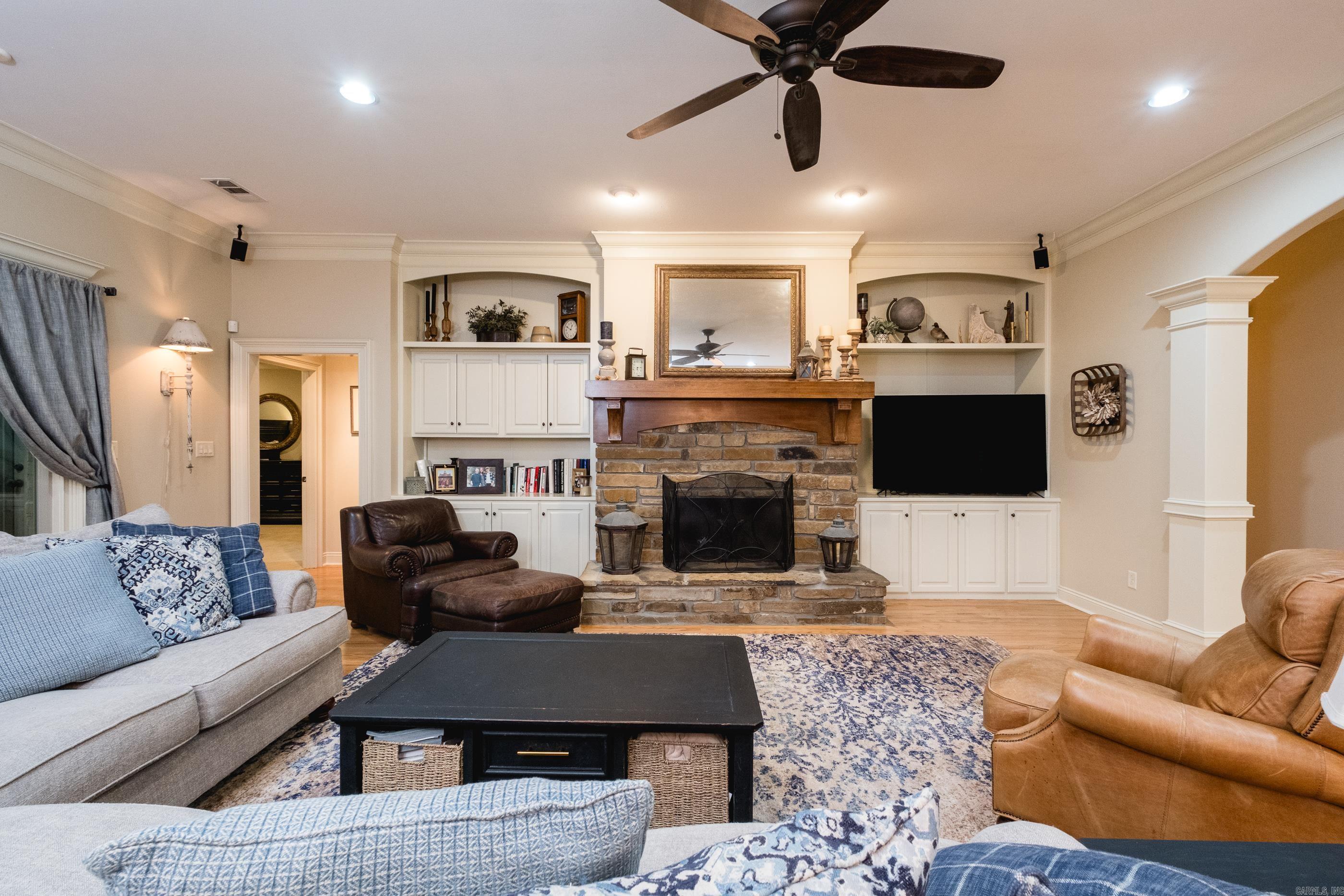CHENAL VALLEY LAMARCHE PLACE NBH - Residential