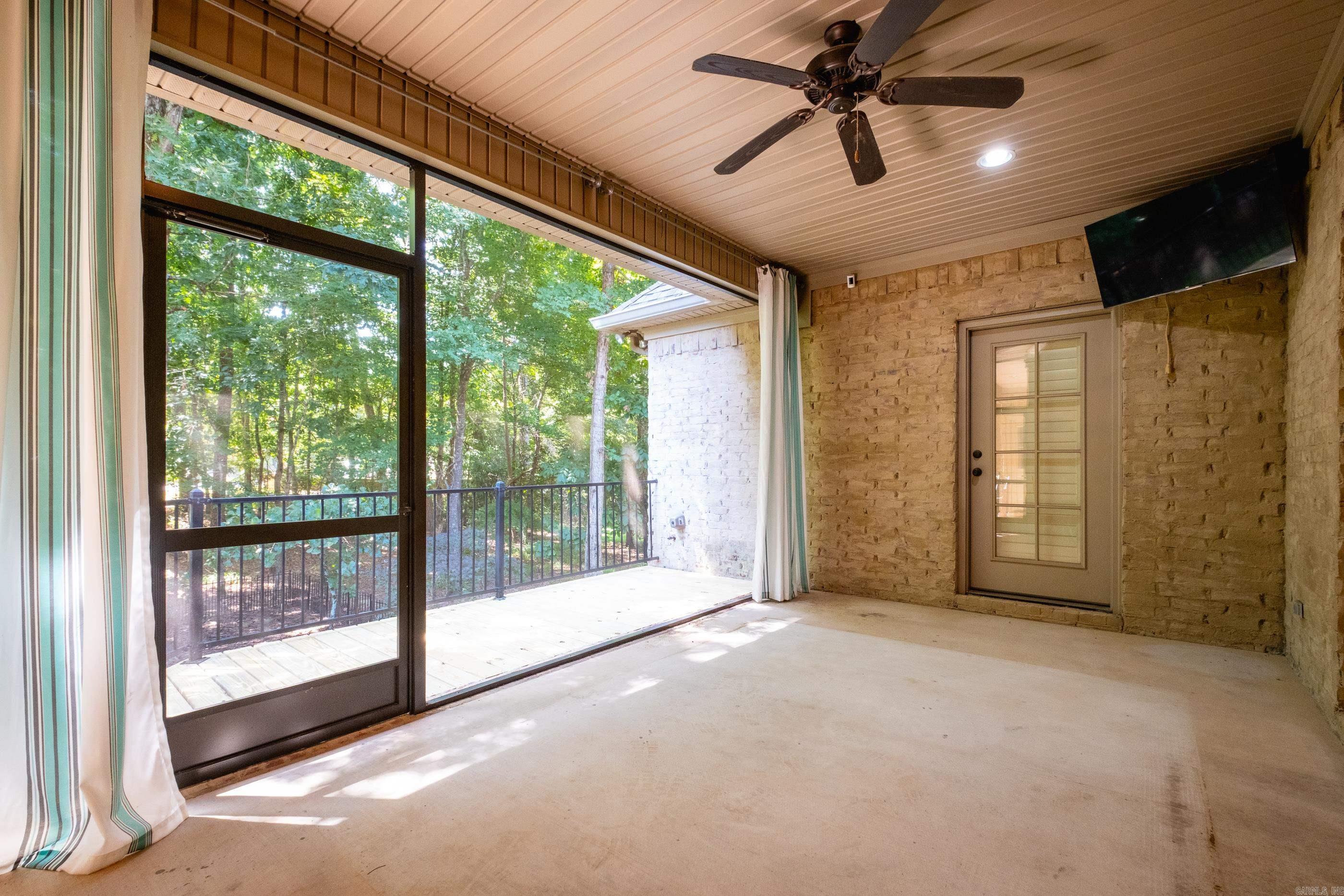 CHENAL VALLEY LAMARCHE PLACE NBH - Residential