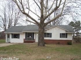 3 Bedroom, 1.5 bath ranch style home built in 1966 features 2nd living area, partial chain link fence, central heat and air.  Approximately 1,272 square feet-information of gross living area above grade is from the FHA Appraisal and is deemed reliable but not guaranteed.