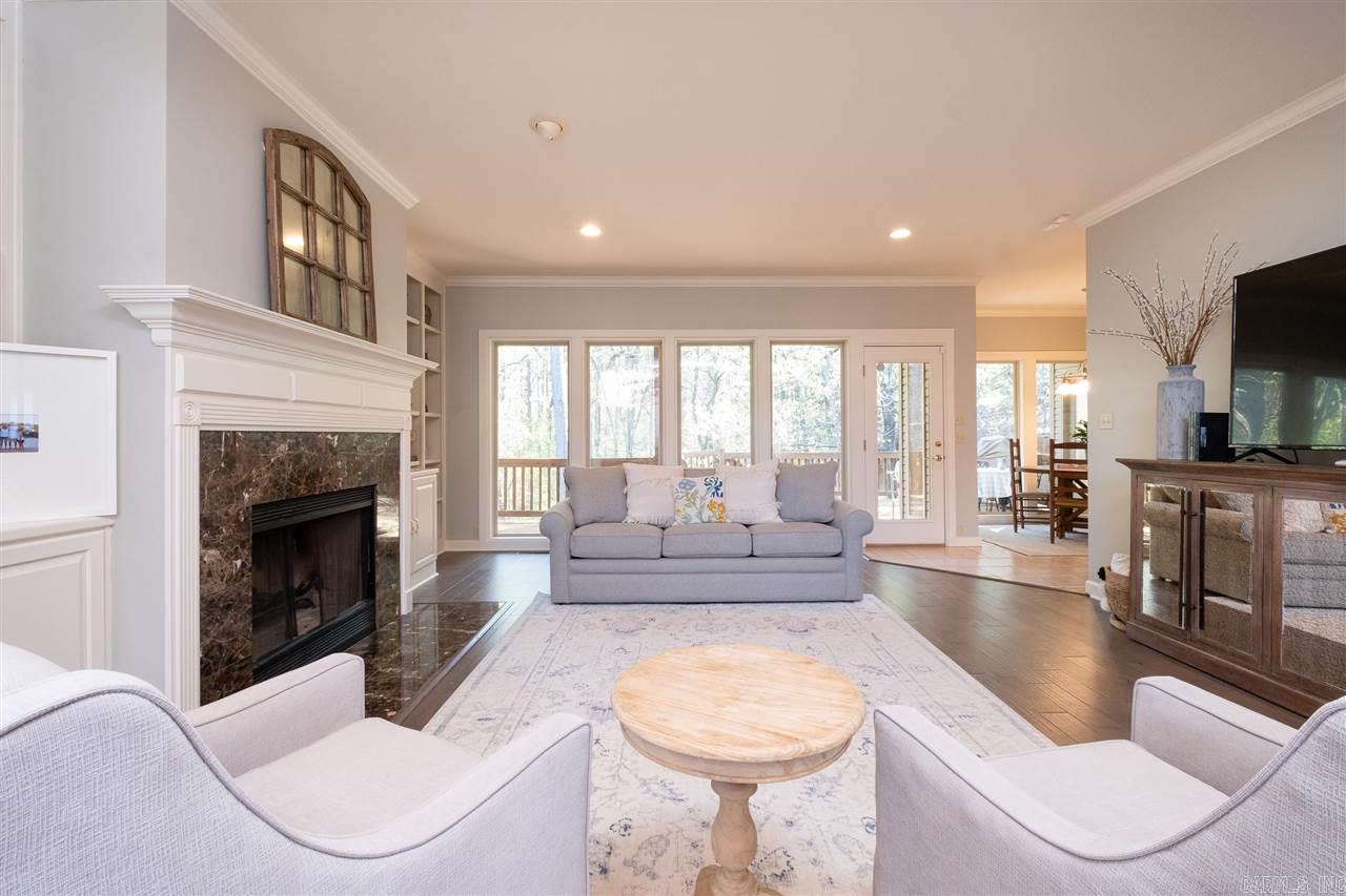 CHENAL VALLEY DUQUESNE COMMUNITY - Residential