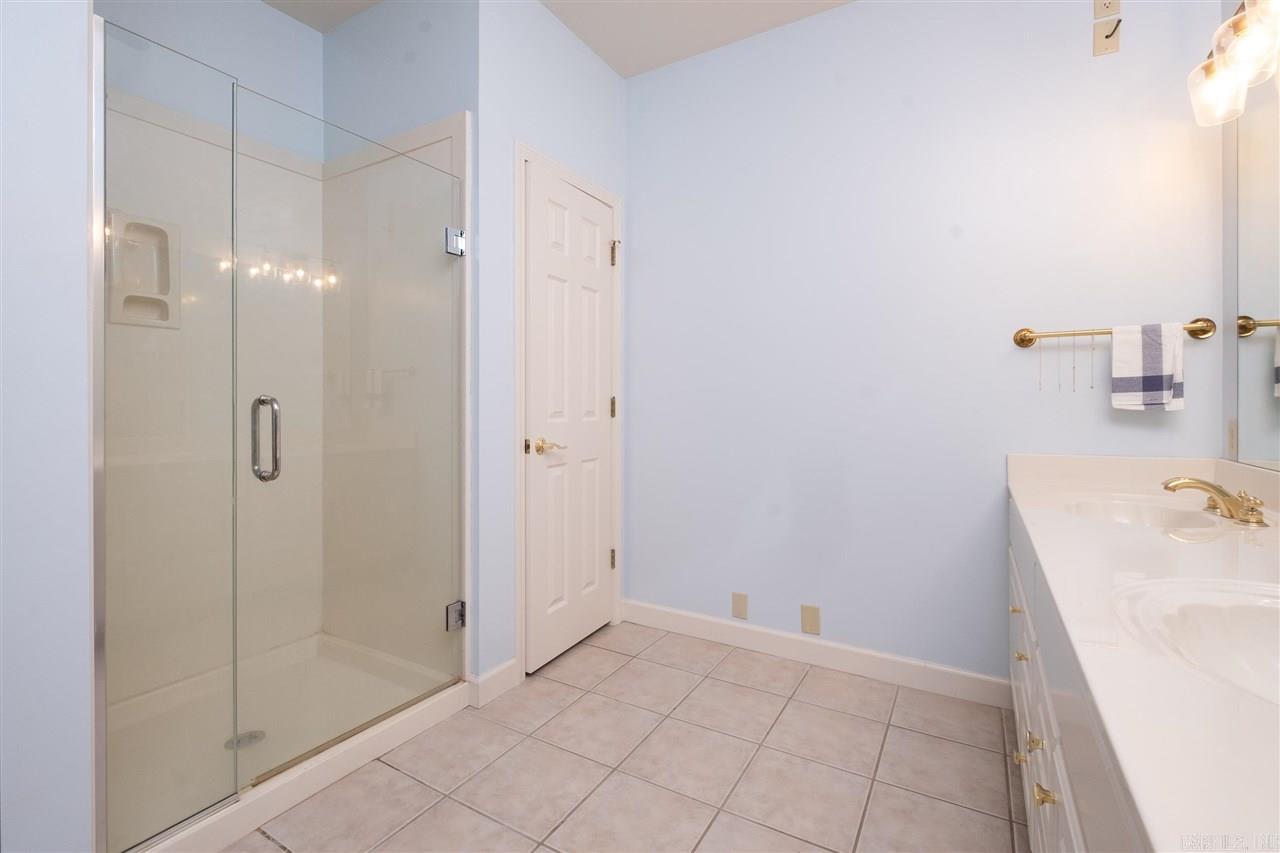 CHENAL VALLEY DUQUESNE COMMUNITY - Residential
