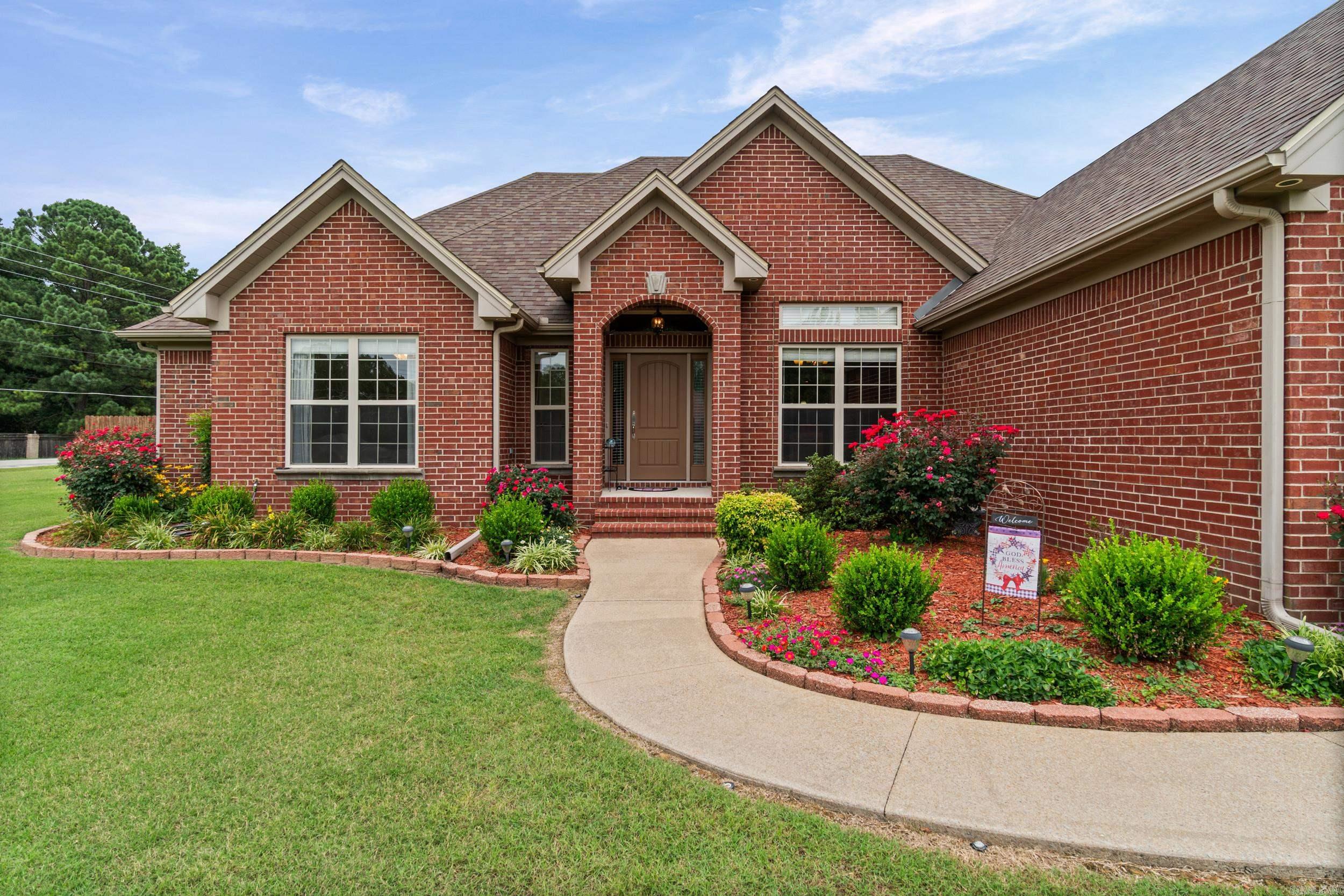 CORNERSTONE EST - Residential