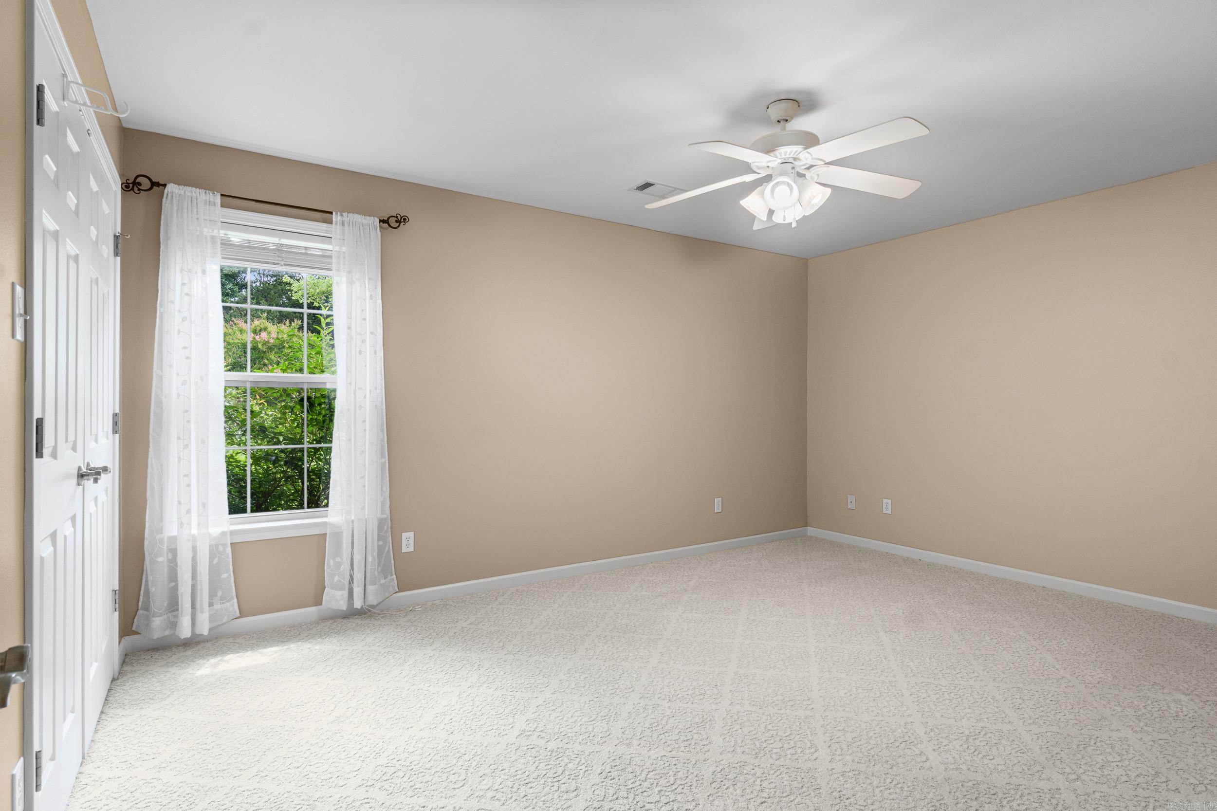 CORNERSTONE EST - Residential