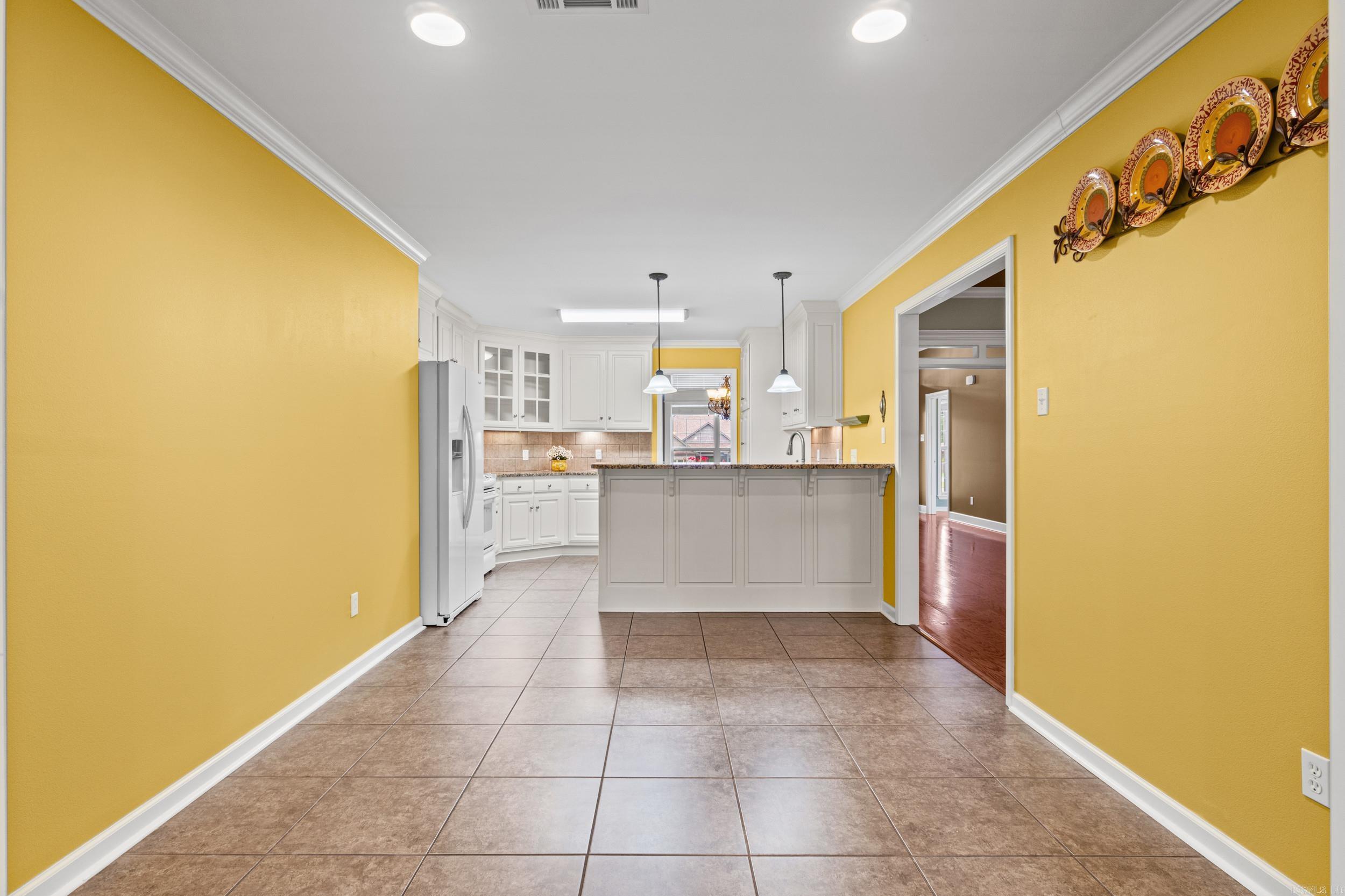 CORNERSTONE EST - Residential