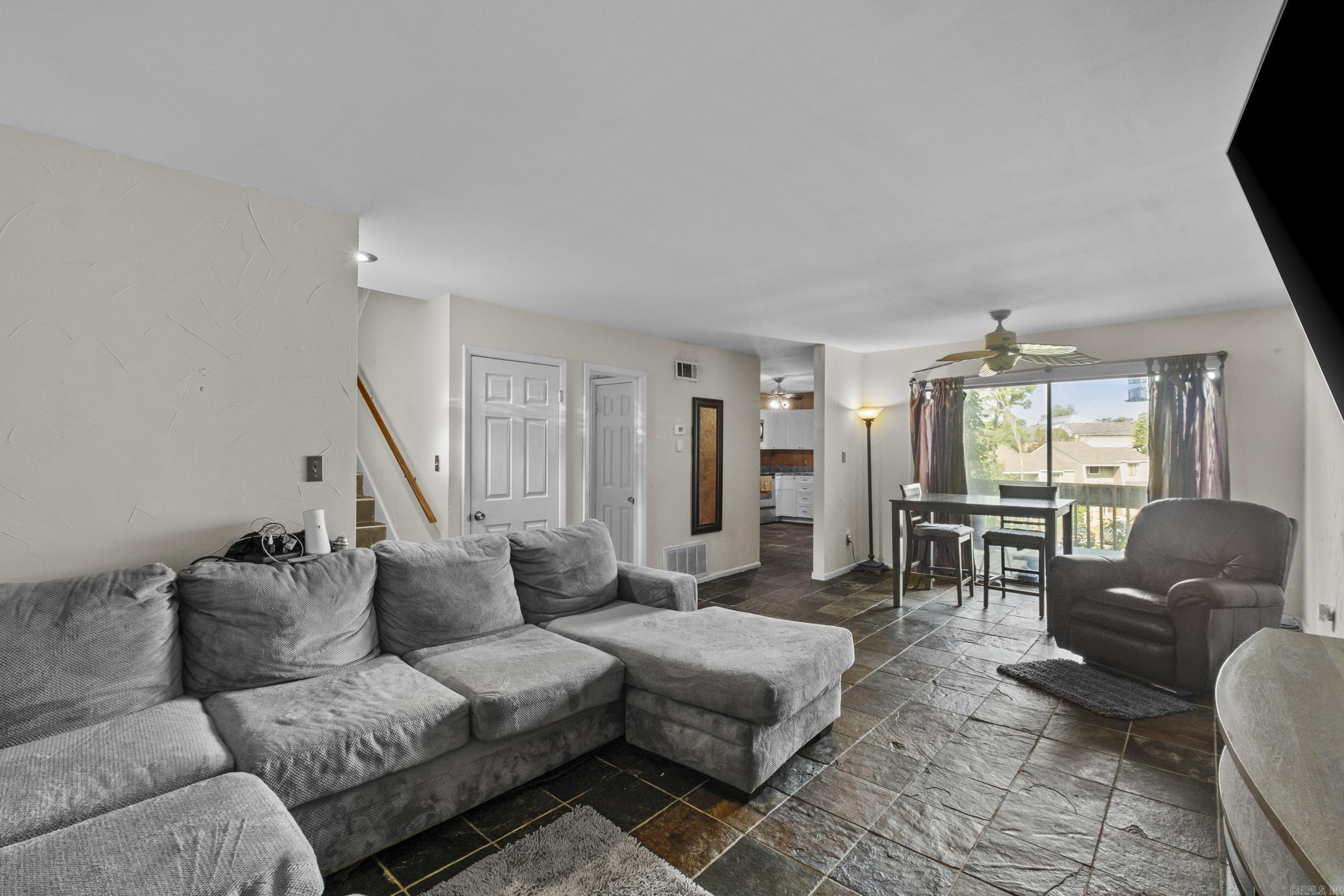 TAMARACK PINES APTS - Residential