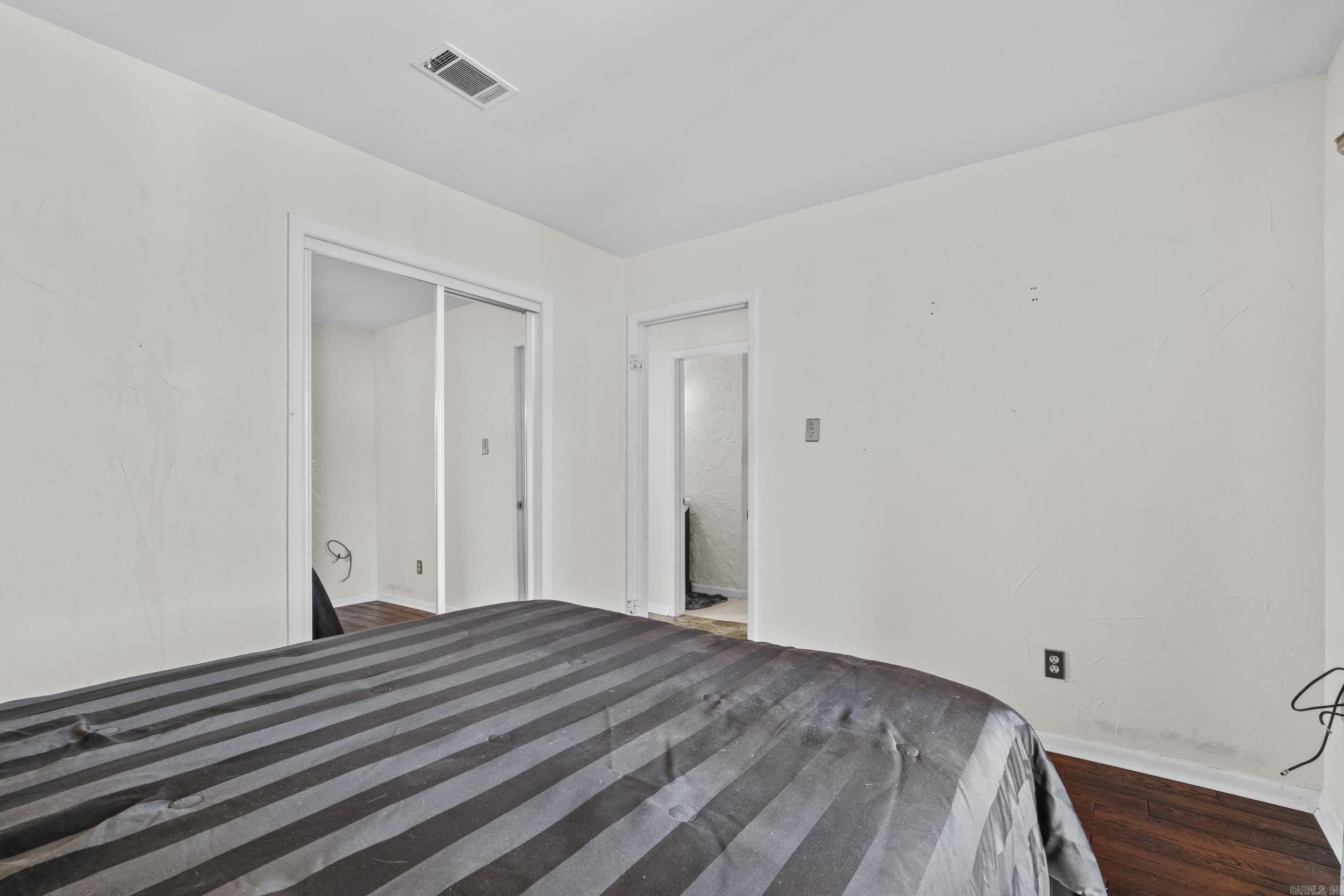 TAMARACK PINES APTS - Residential