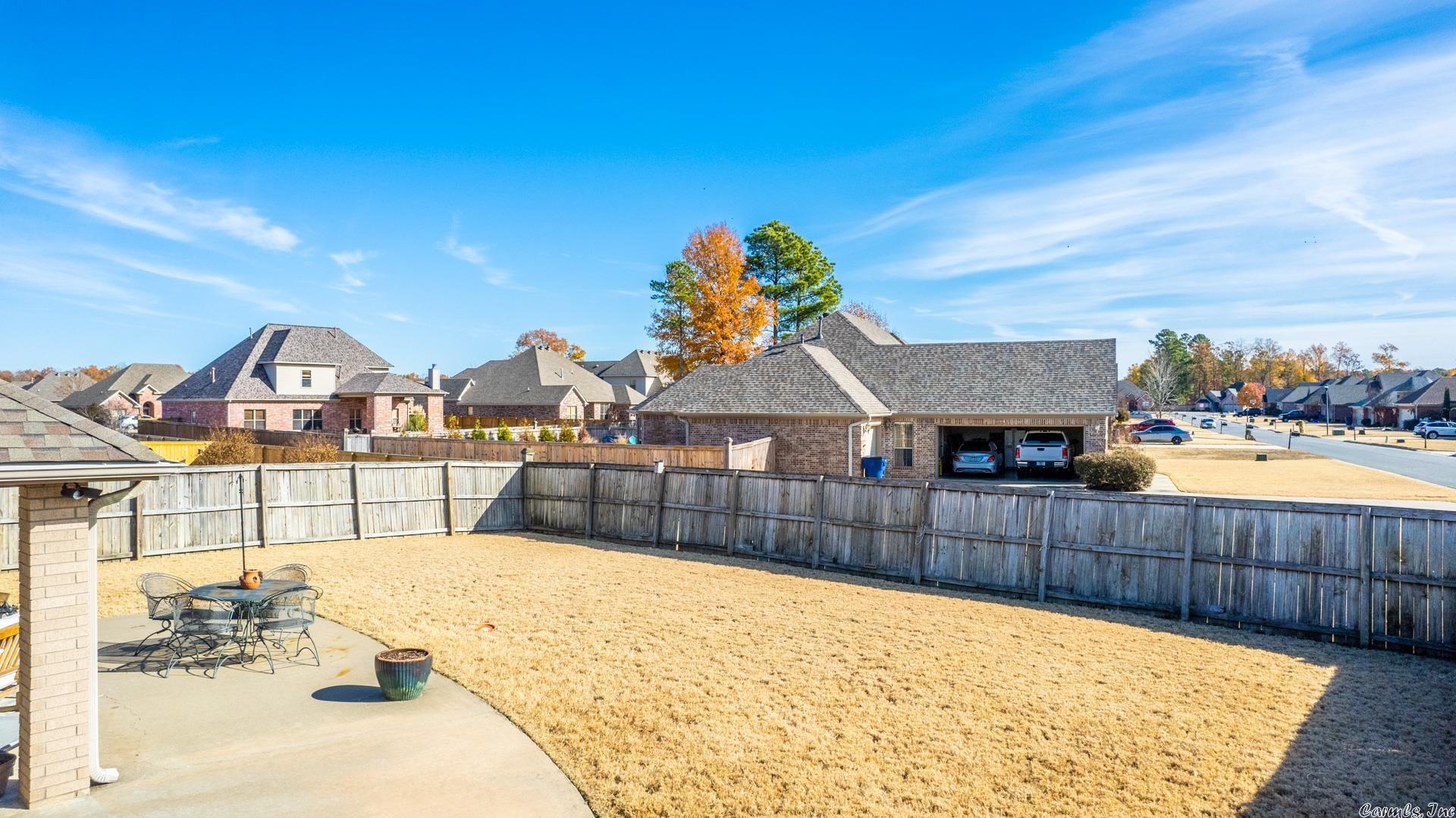COUNTRY CLUB OF ARK THE - Residential