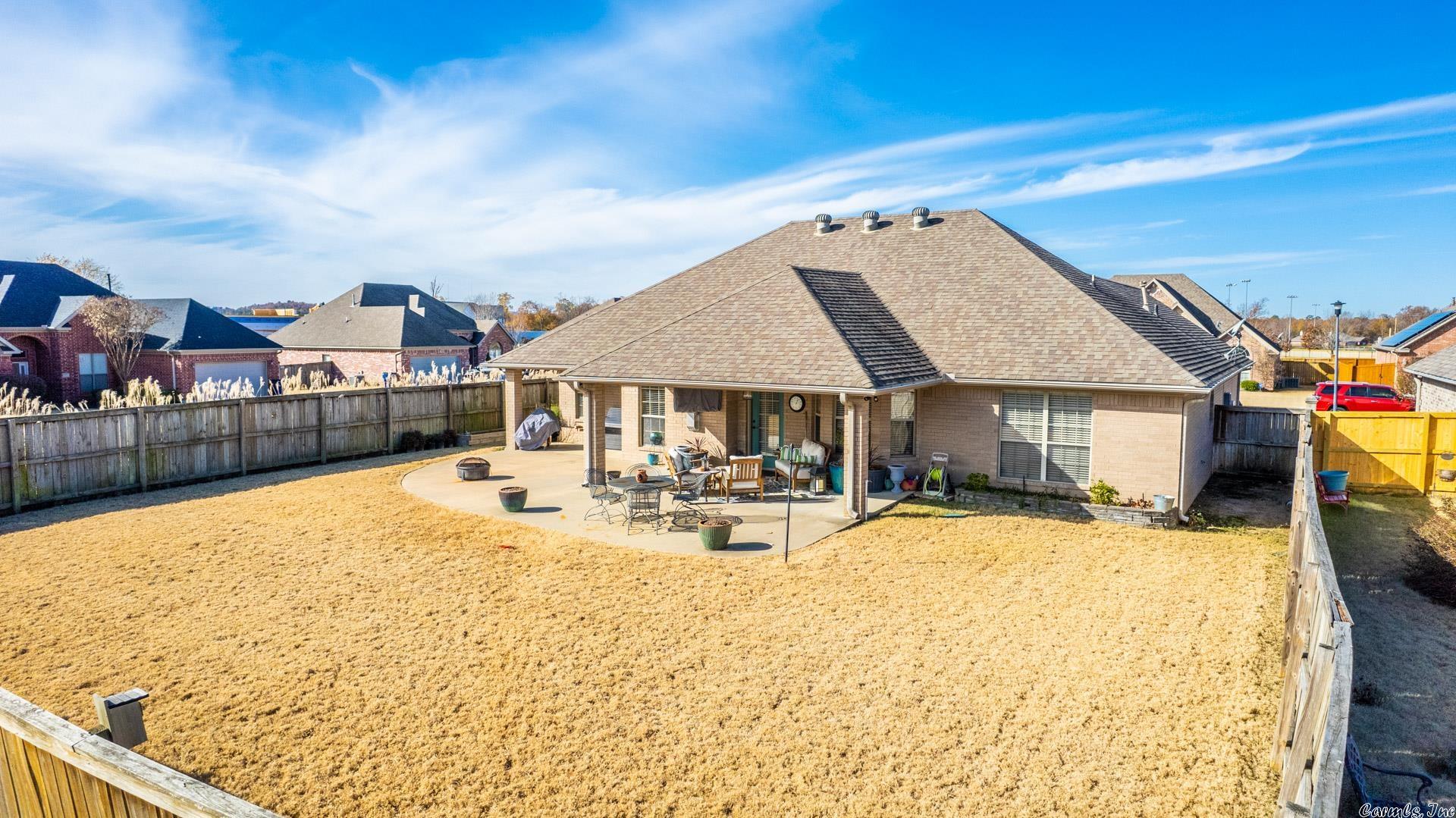 COUNTRY CLUB OF ARK THE - Residential