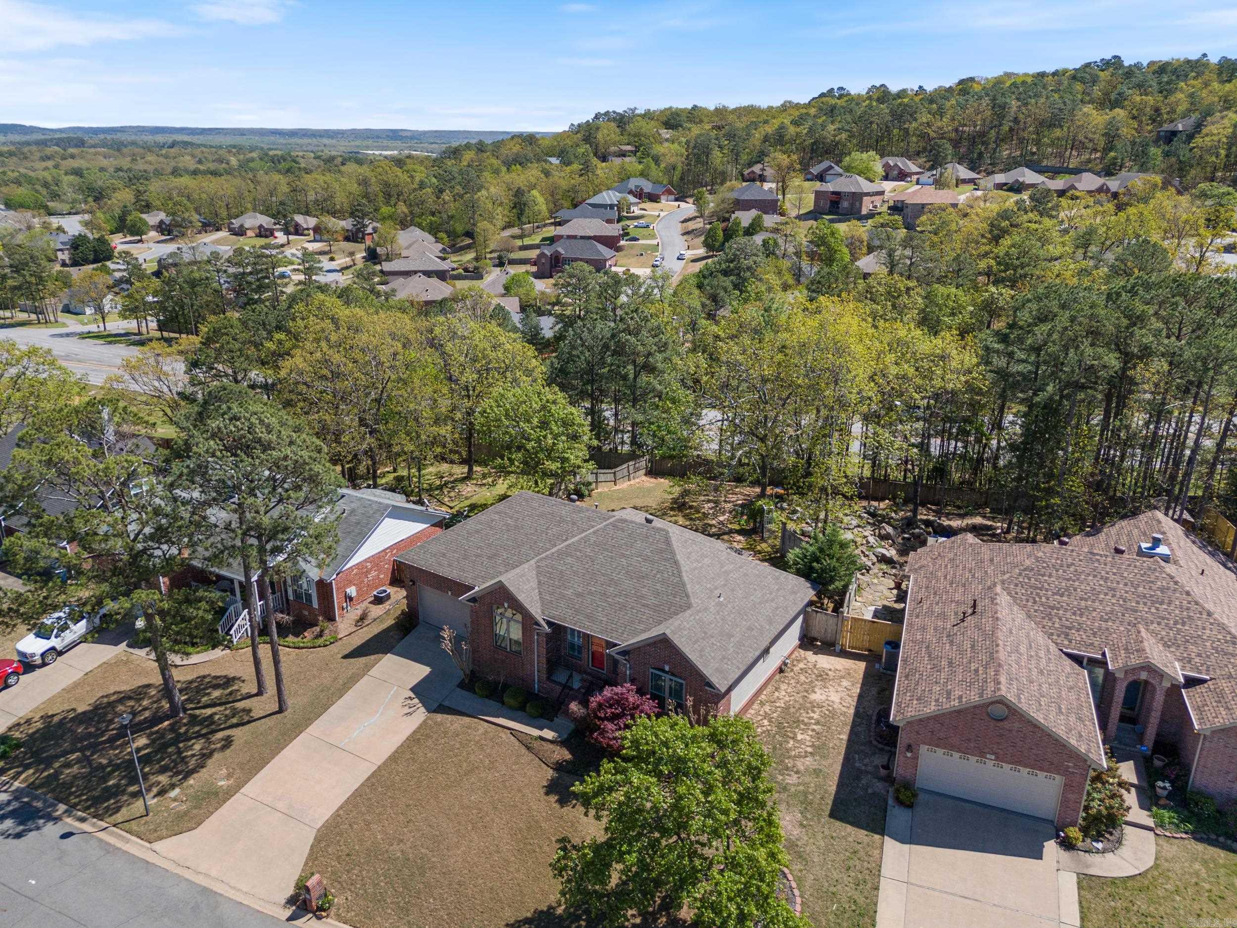 DIAMOND POINTE - Residential