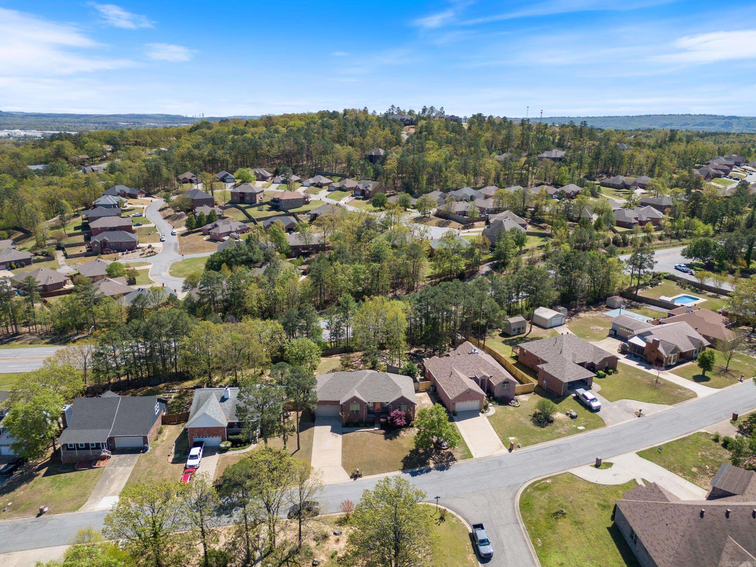 DIAMOND POINTE - Residential