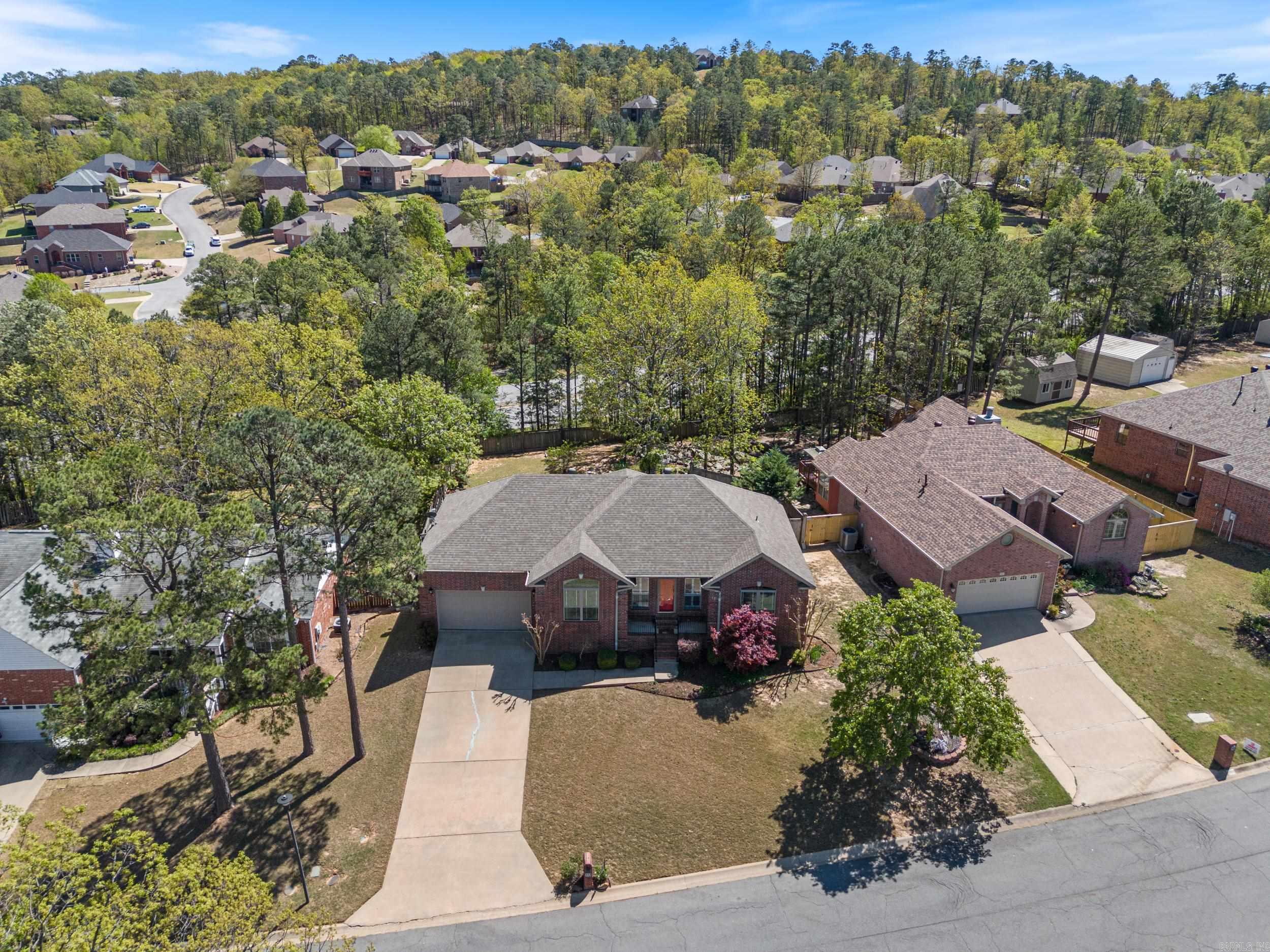 DIAMOND POINTE - Residential