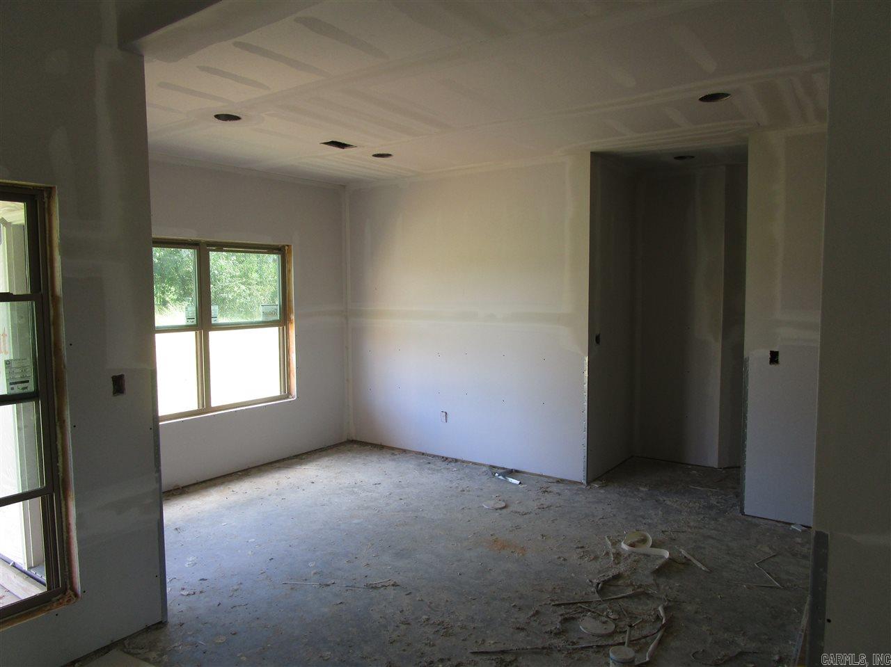 MOUNT TABOR ESTATES - Residential