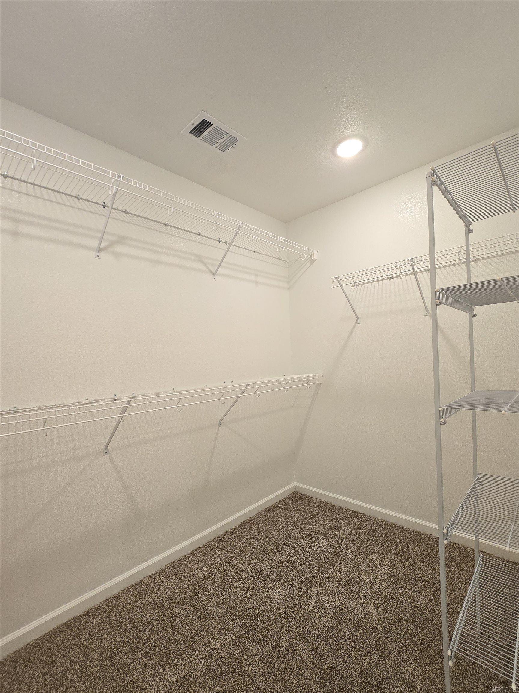 BROOKSHIRE PLACE - Residential Lease