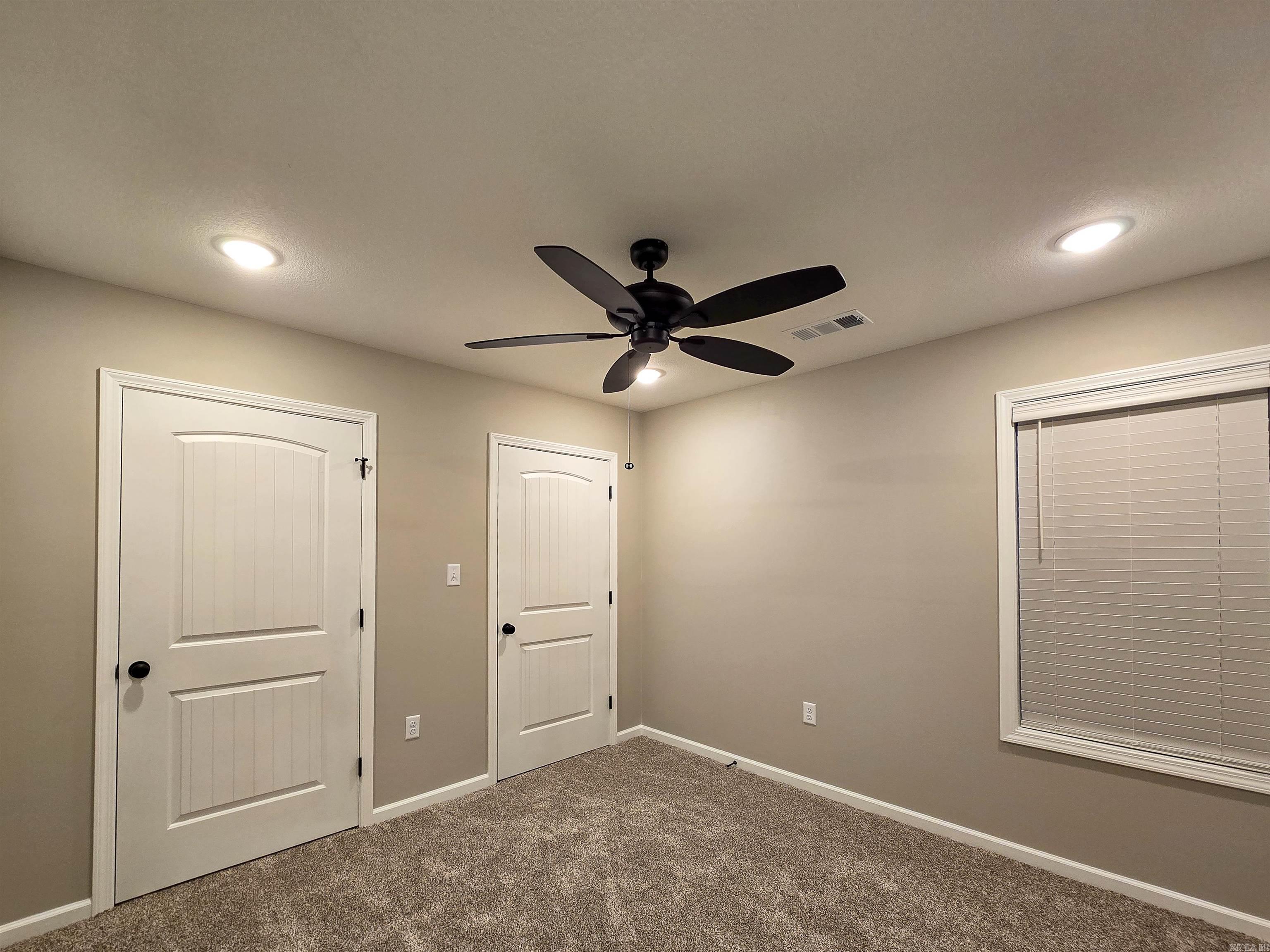 BROOKSHIRE PLACE - Residential Lease
