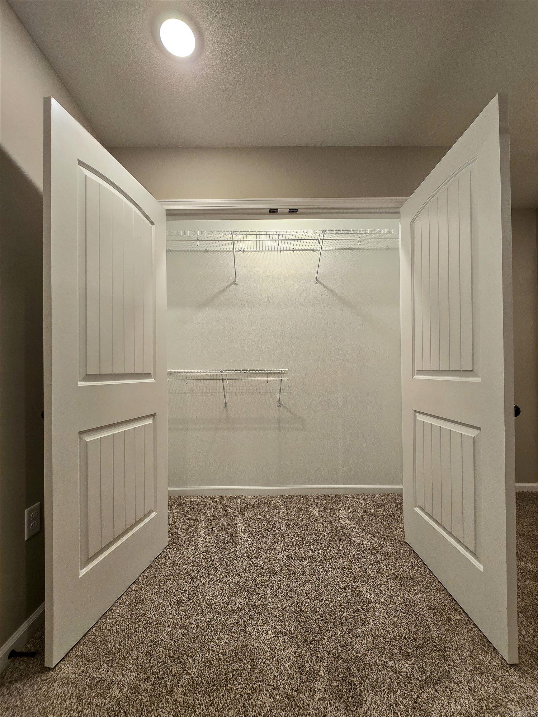 BROOKSHIRE PLACE - Residential Lease