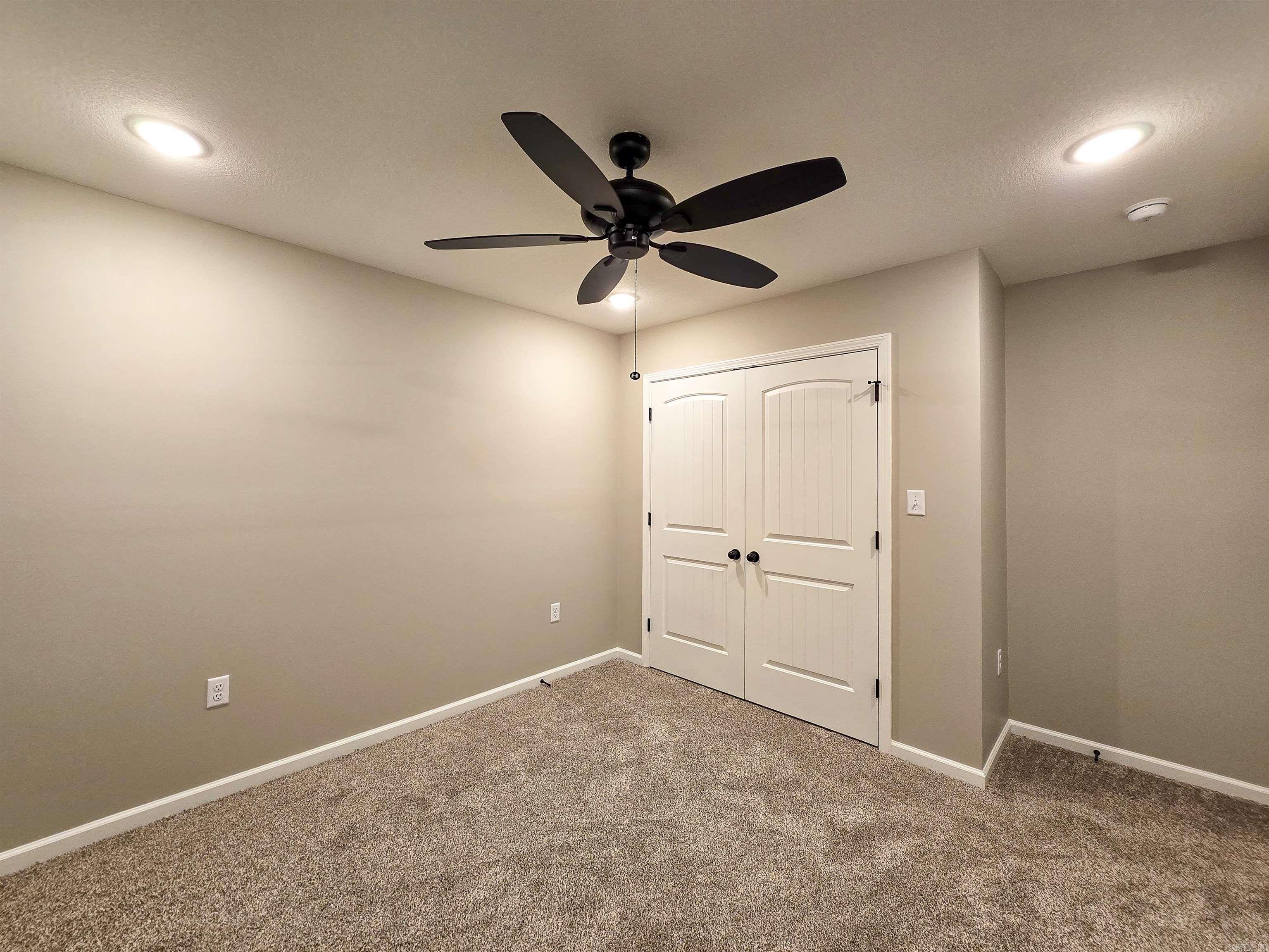 BROOKSHIRE PLACE - Residential Lease