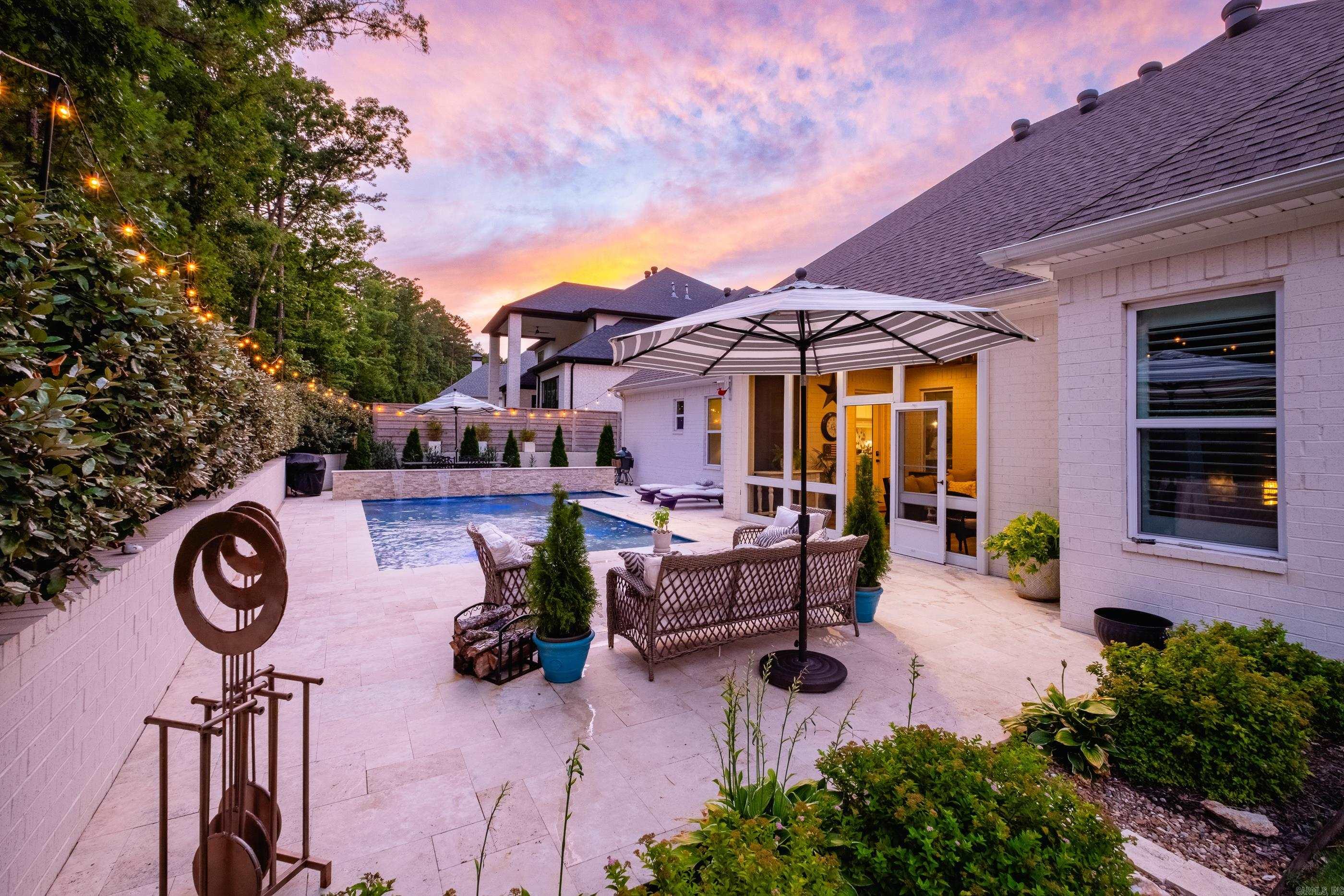 CHENAL VALLEY ENSBURY PLACE - Residential