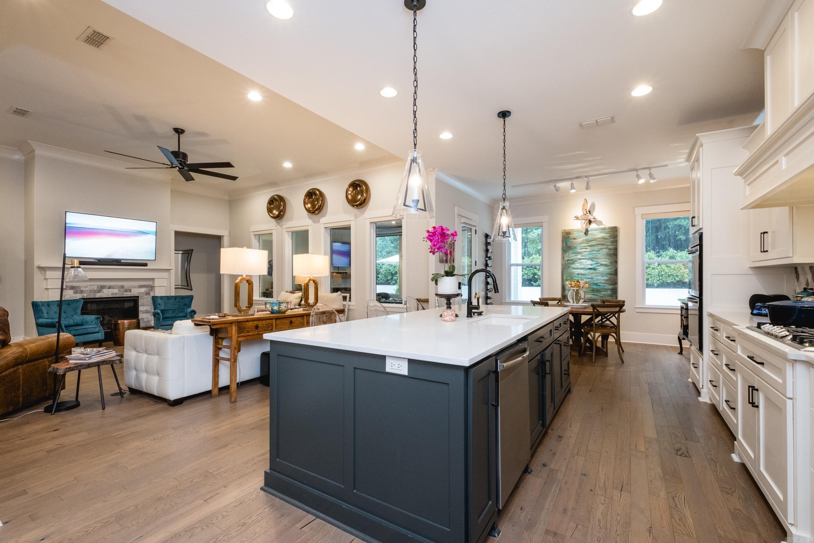 CHENAL VALLEY ENSBURY PLACE - Residential