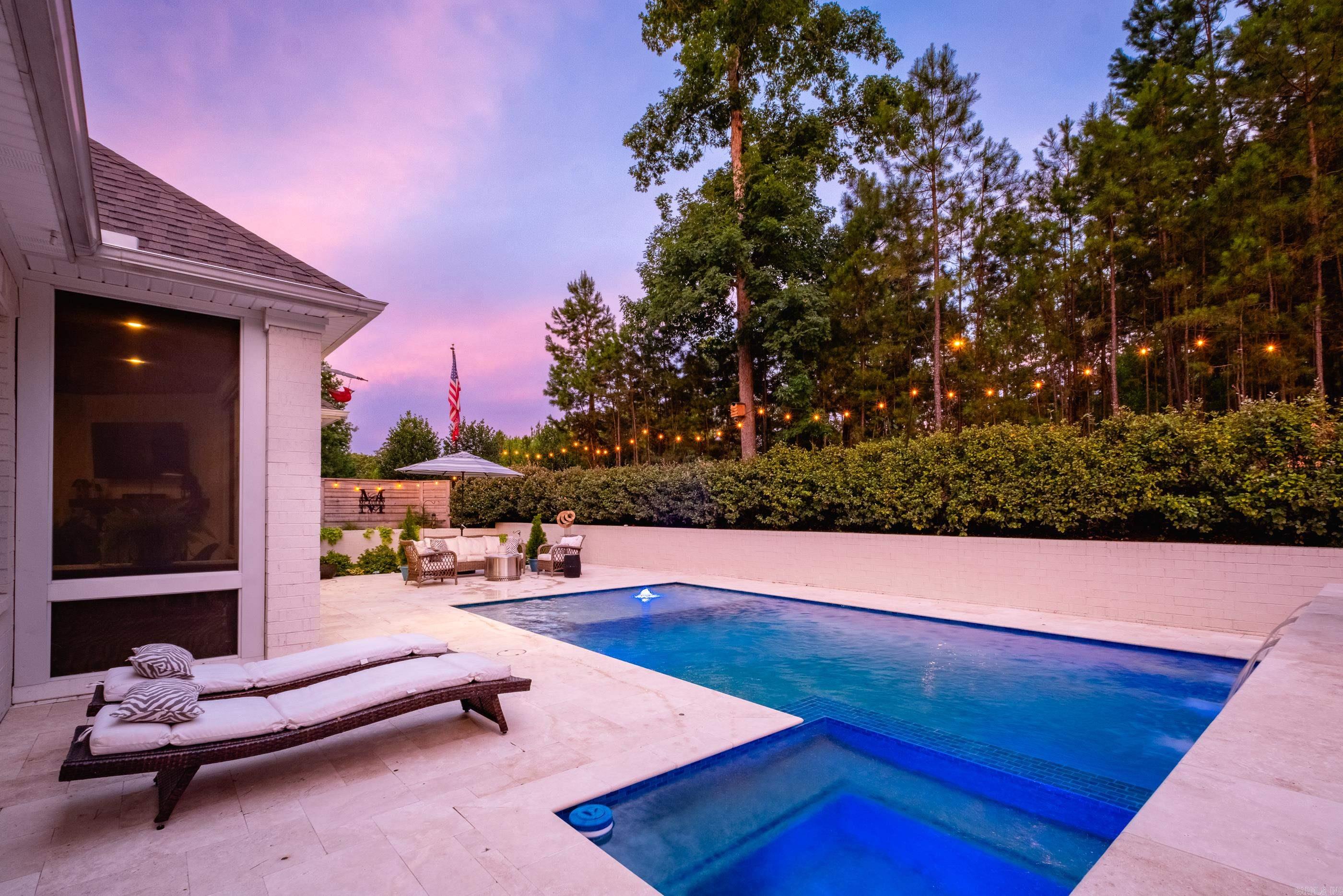 CHENAL VALLEY ENSBURY PLACE - Residential