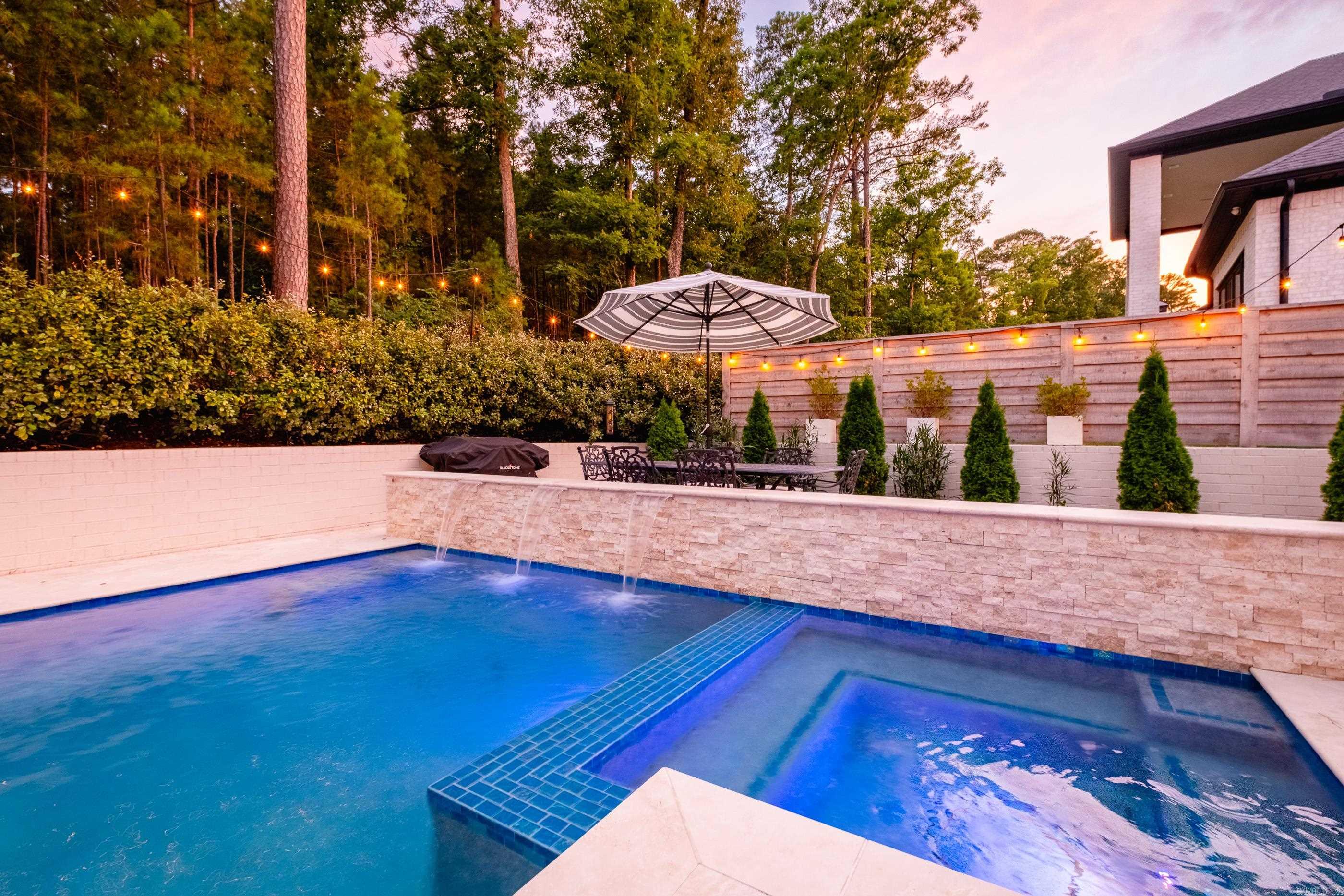 CHENAL VALLEY ENSBURY PLACE - Residential