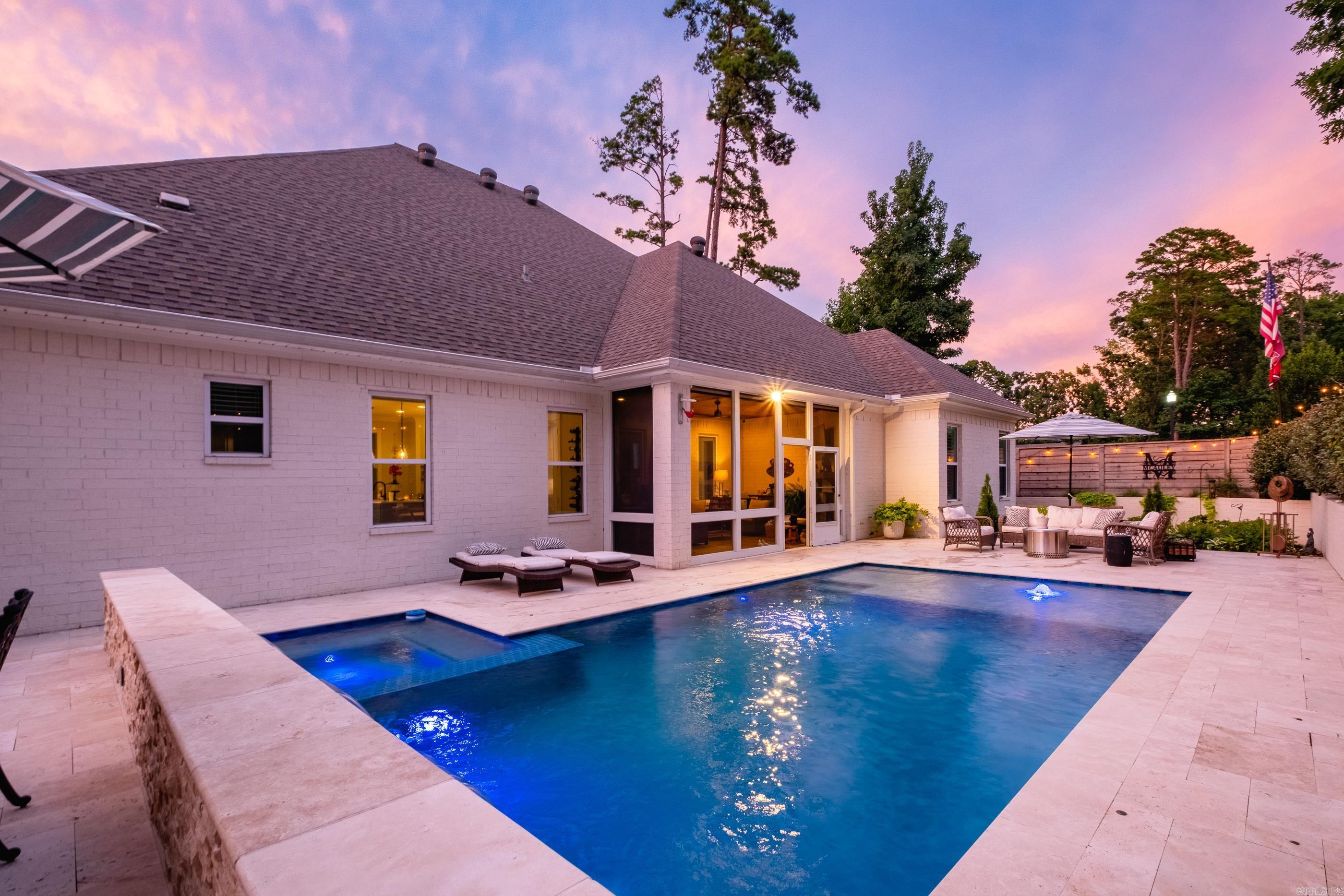 CHENAL VALLEY ENSBURY PLACE - Residential