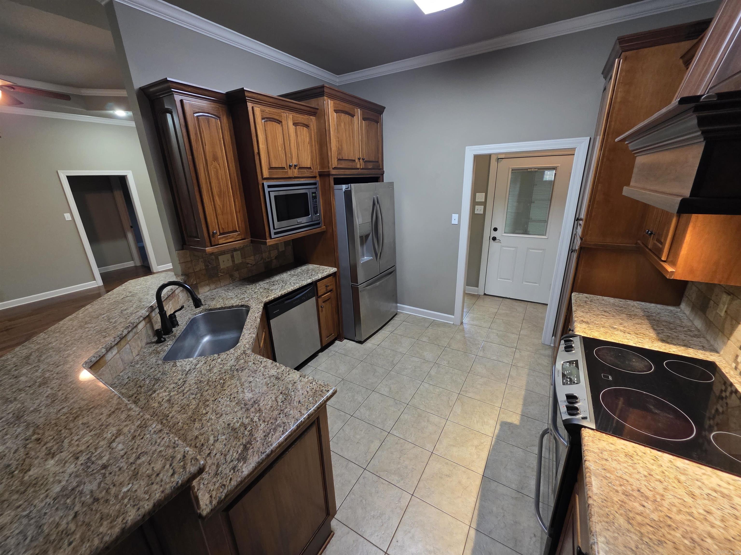 Tradewinds - Residential Lease