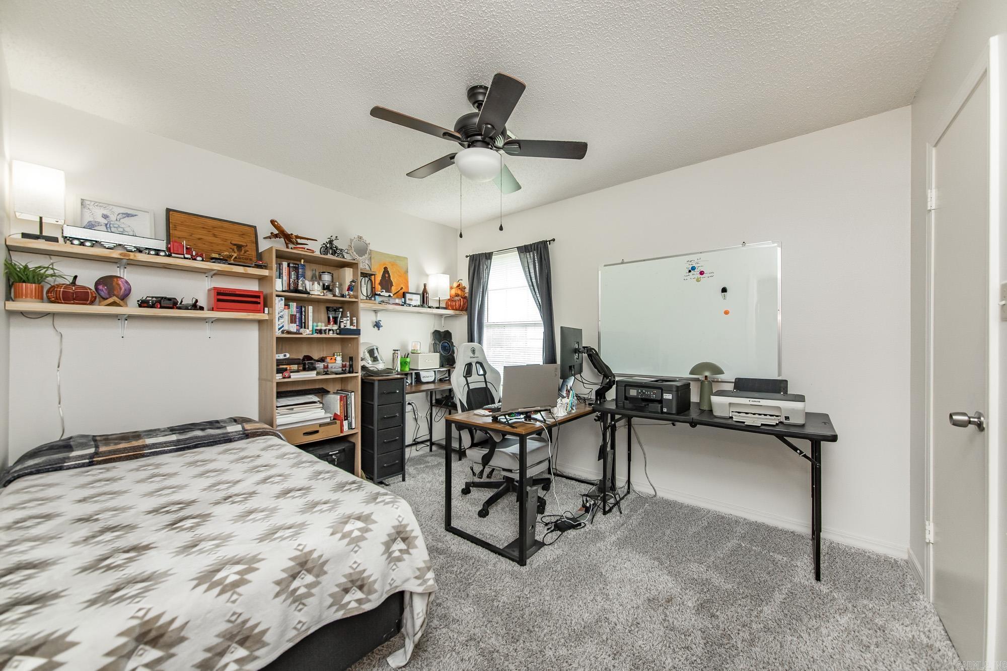WINDWOOD SOUTH - Residential