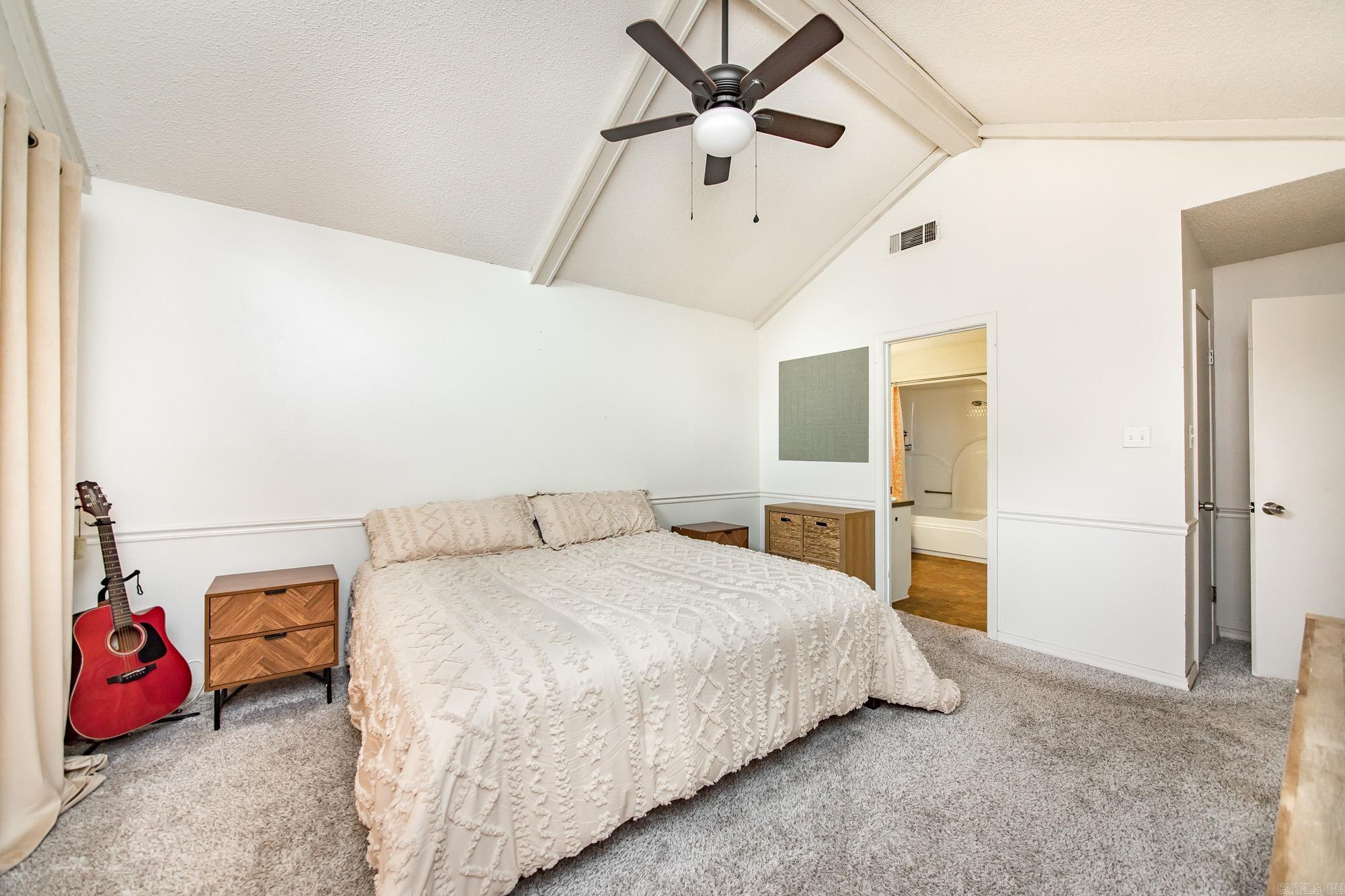WINDWOOD SOUTH - Residential