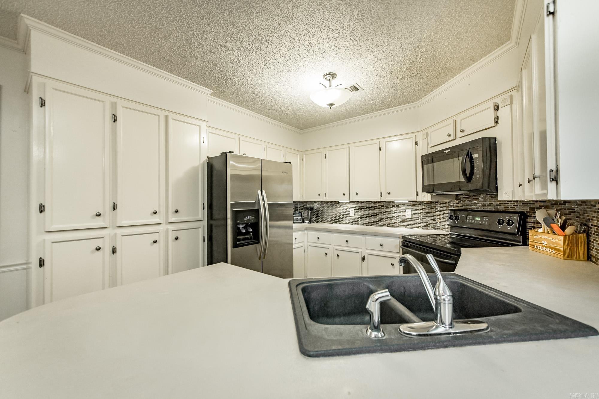WINDWOOD SOUTH - Residential