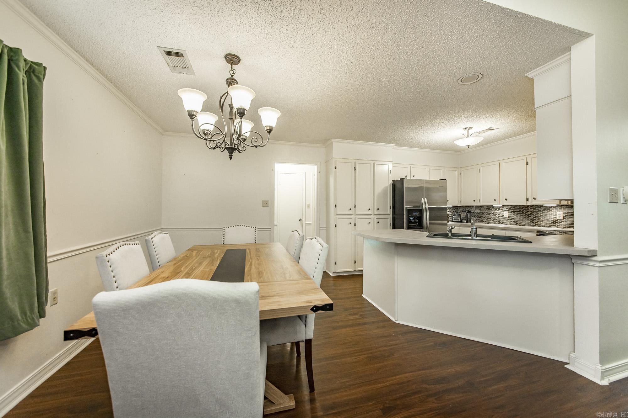WINDWOOD SOUTH - Residential