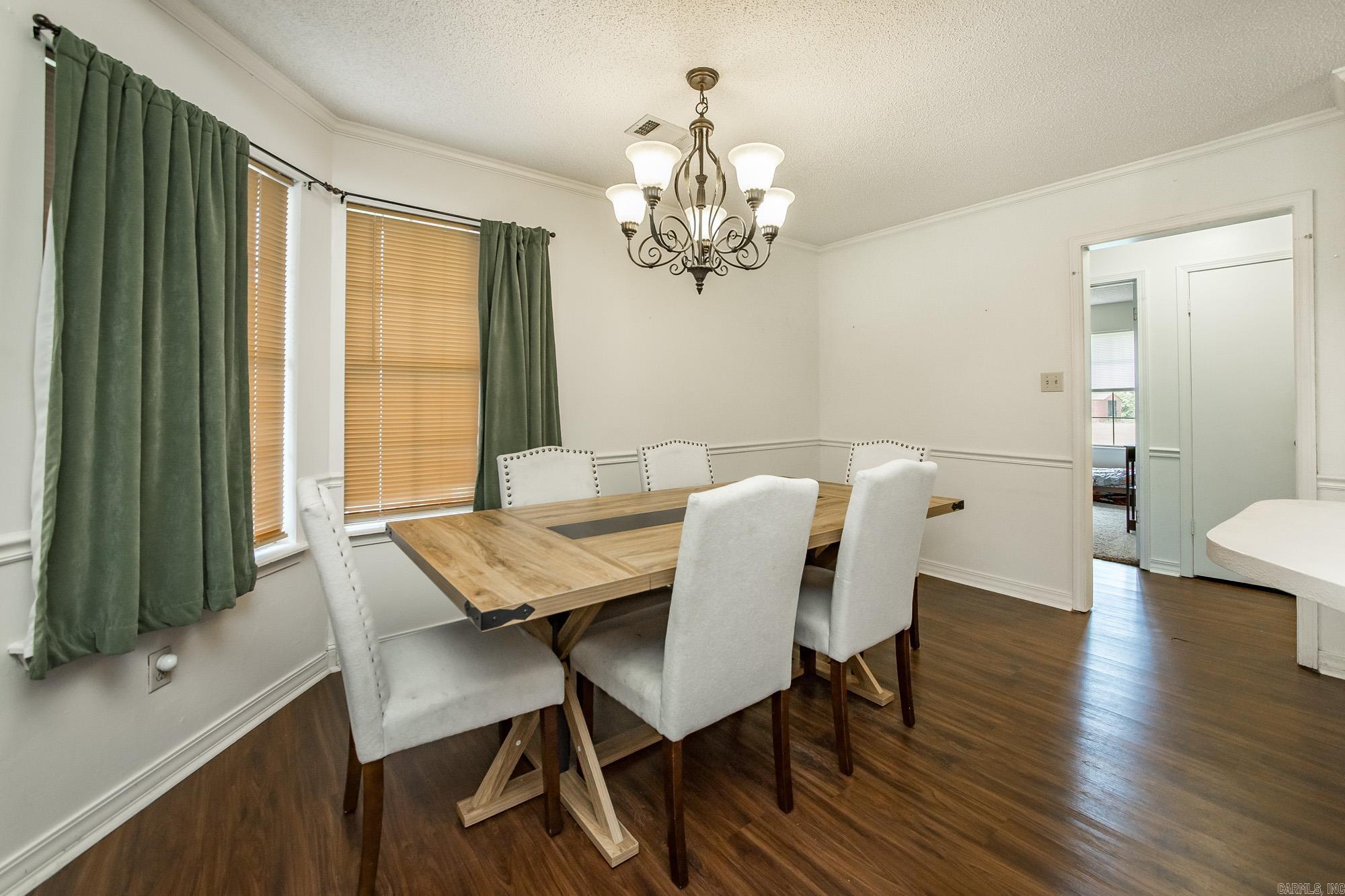 WINDWOOD SOUTH - Residential