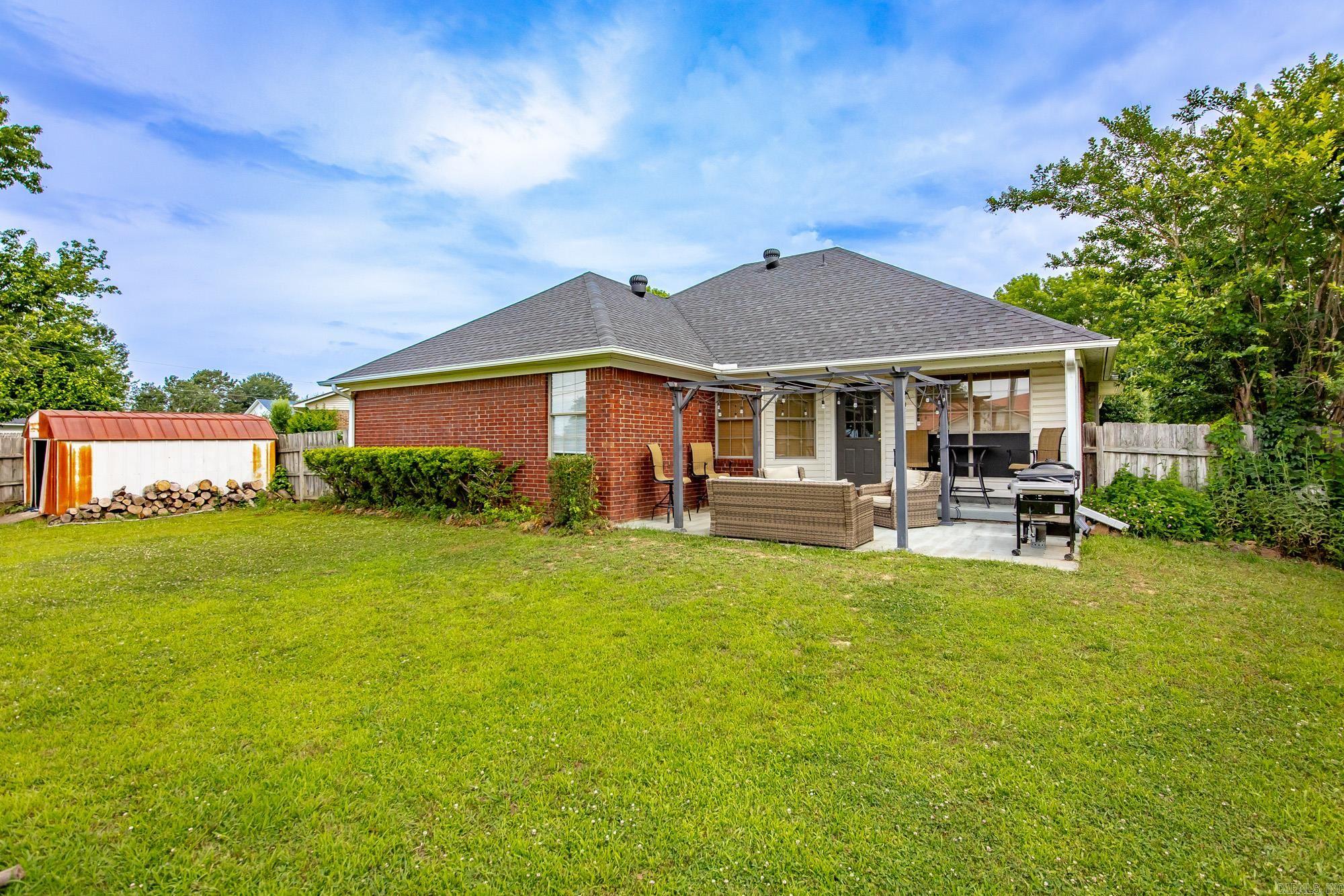 WINDWOOD SOUTH - Residential