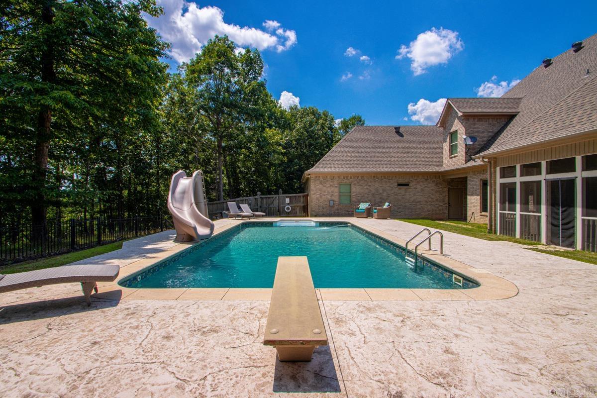 STONEHILL - Residential