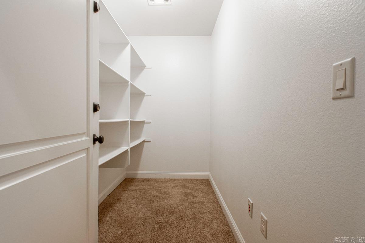 STONEHILL - Residential