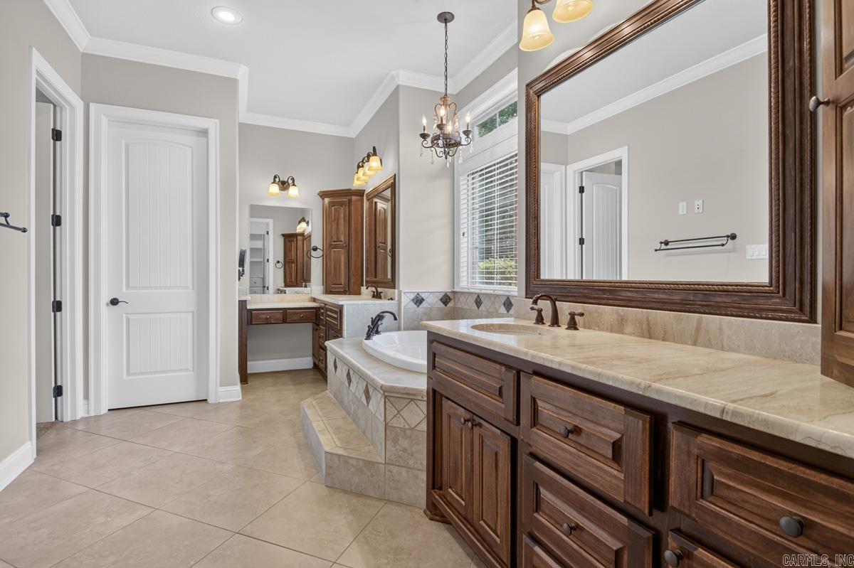 STONEHILL - Residential