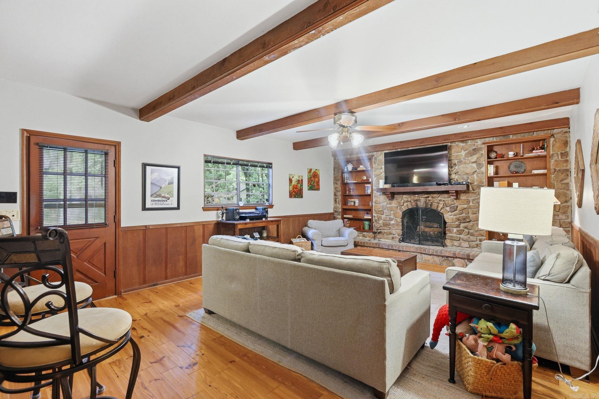 COLONY WEST - Residential