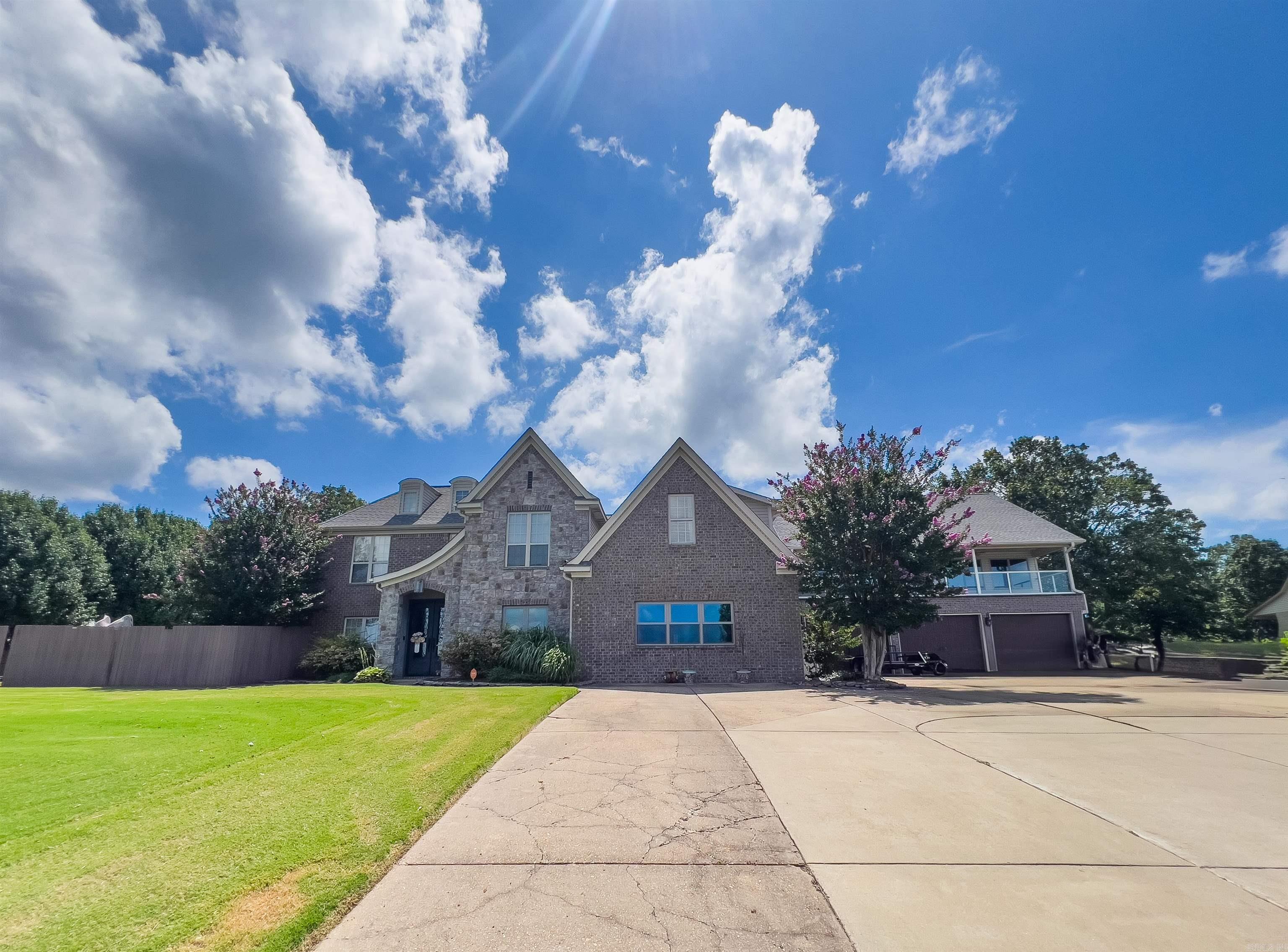 SOUTHRIDGE ESTATES SUBDIVISION - Residential