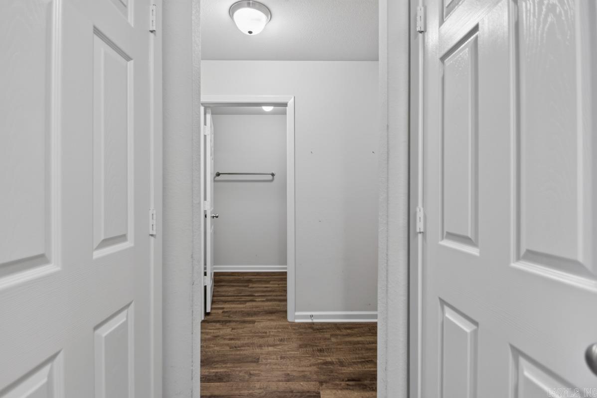 PARKWAY MEADOWS - Residential