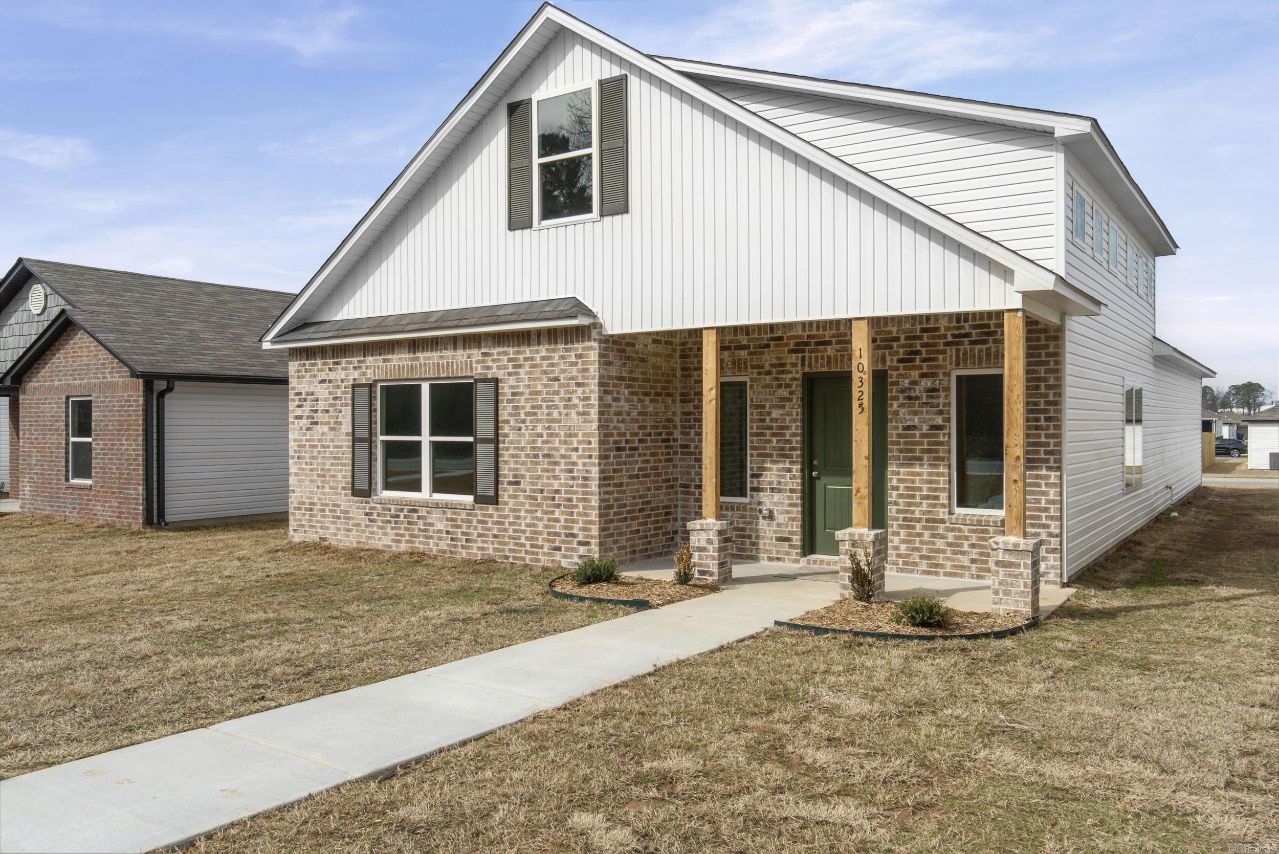 COUNTRY CLUB OF ARK THE - Residential