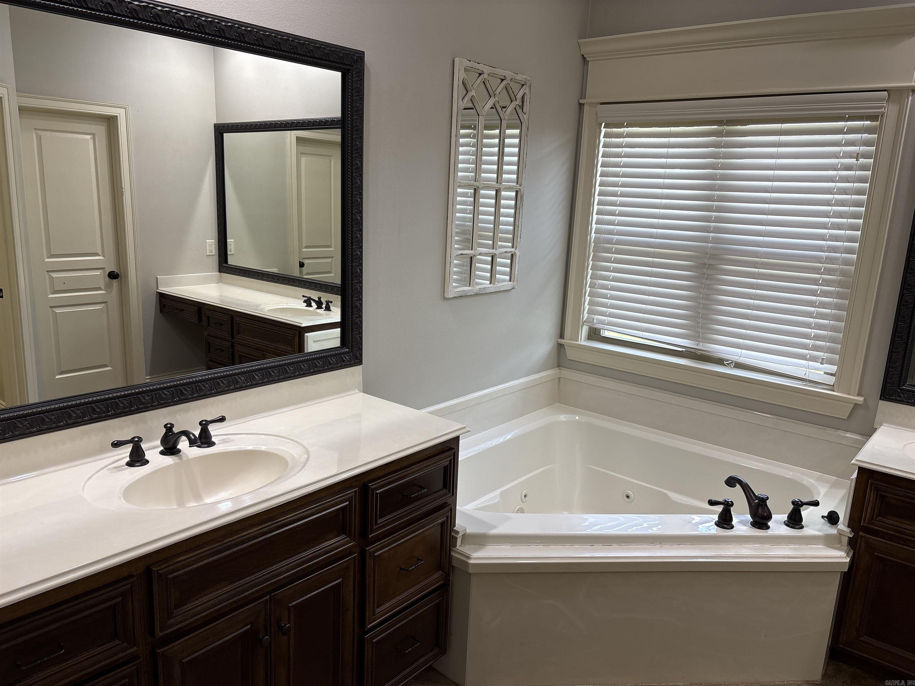 CHAPEL CREEK - Residential