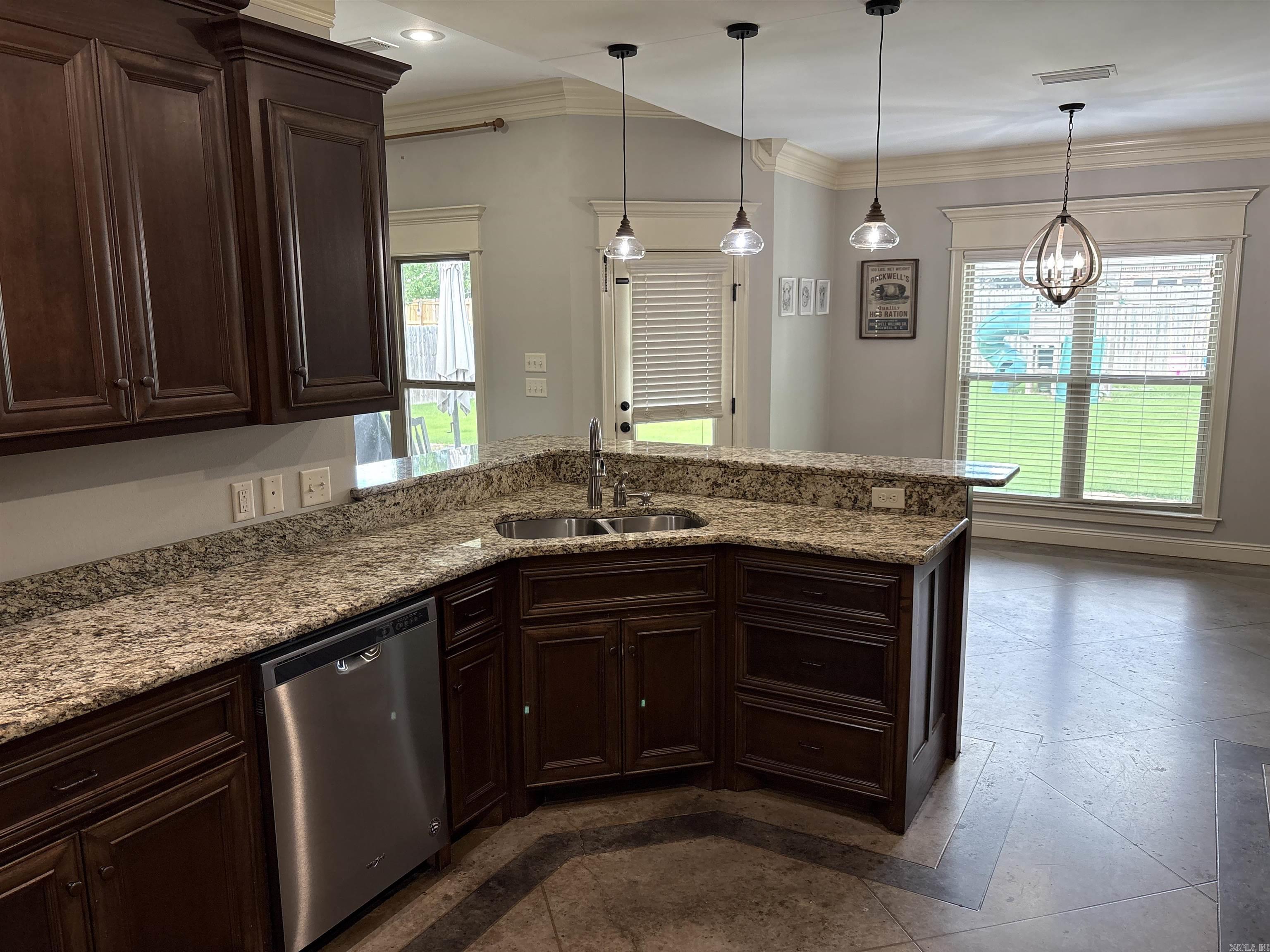 CHAPEL CREEK - Residential